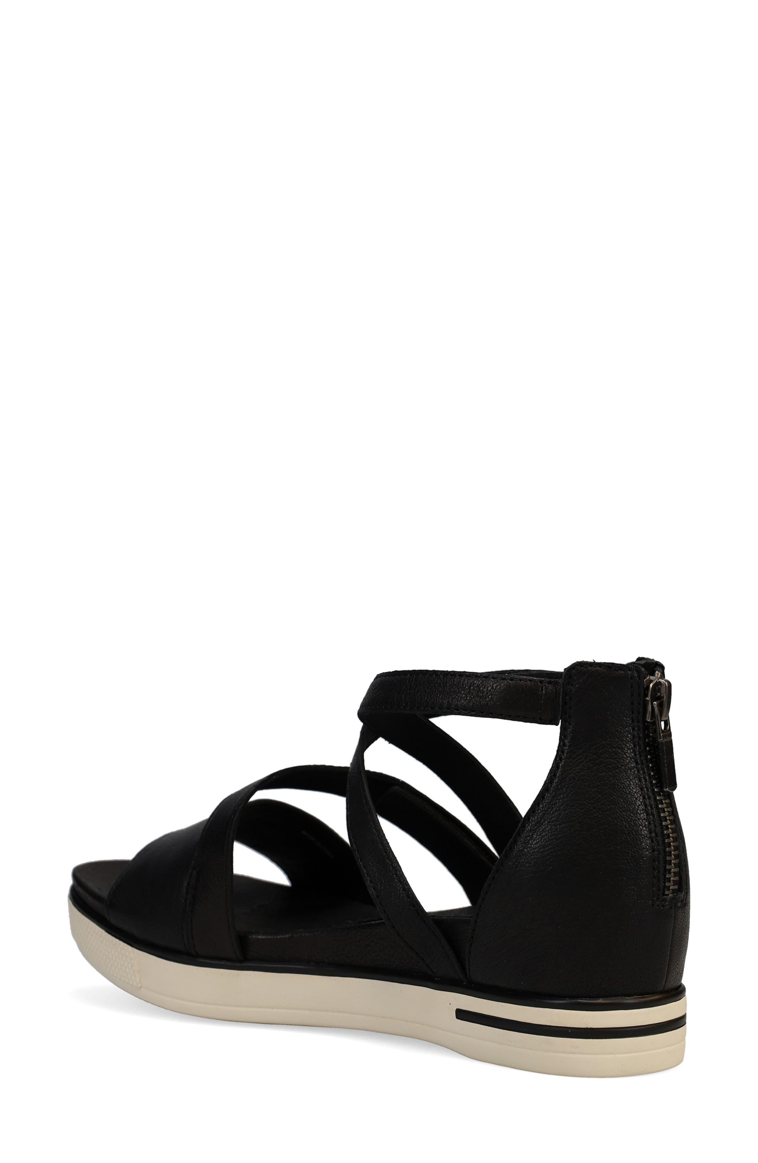Eileen Fisher Story Platform Sandal in Black Lyst
