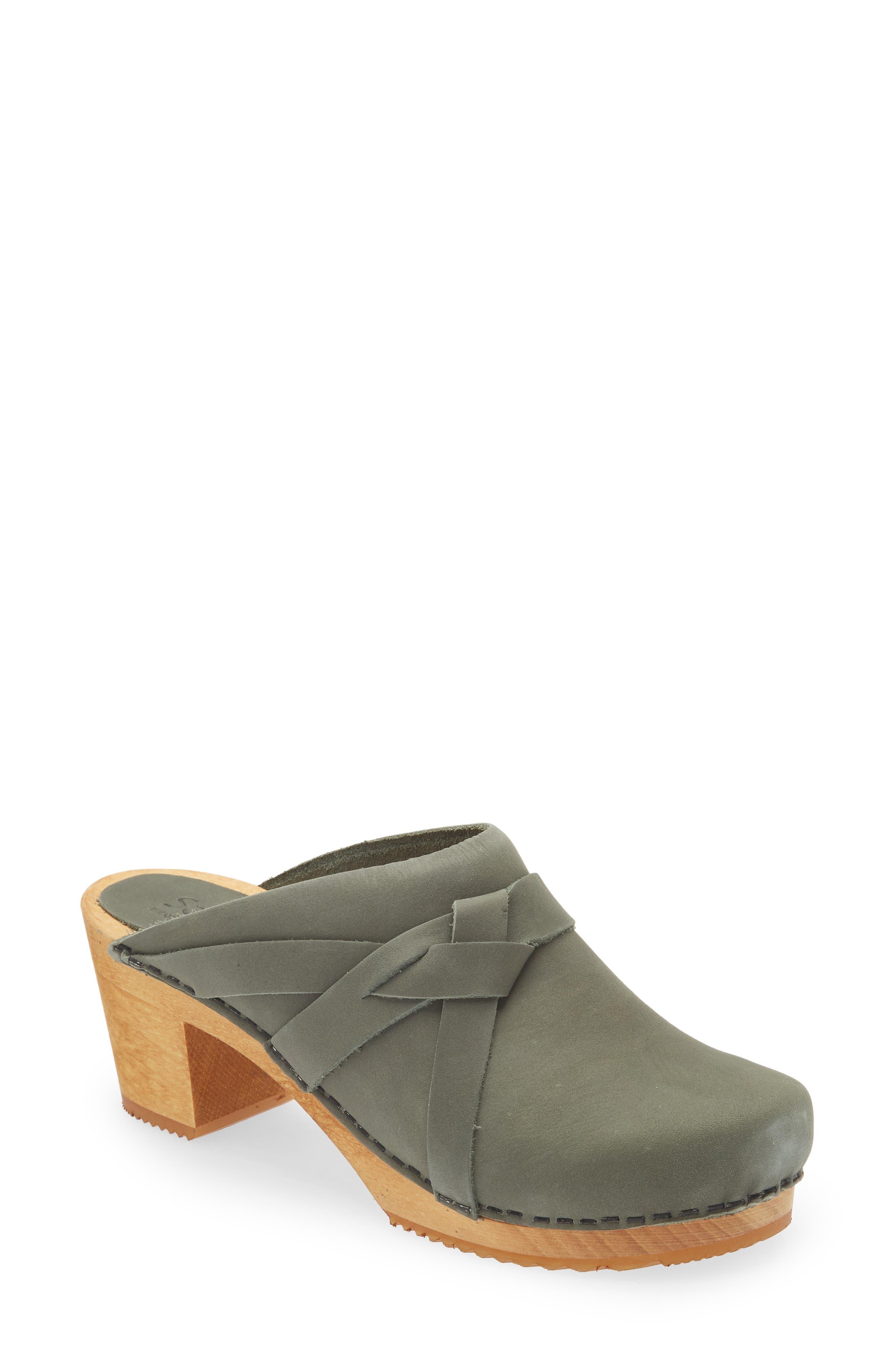 sanita professional oiled leather clog