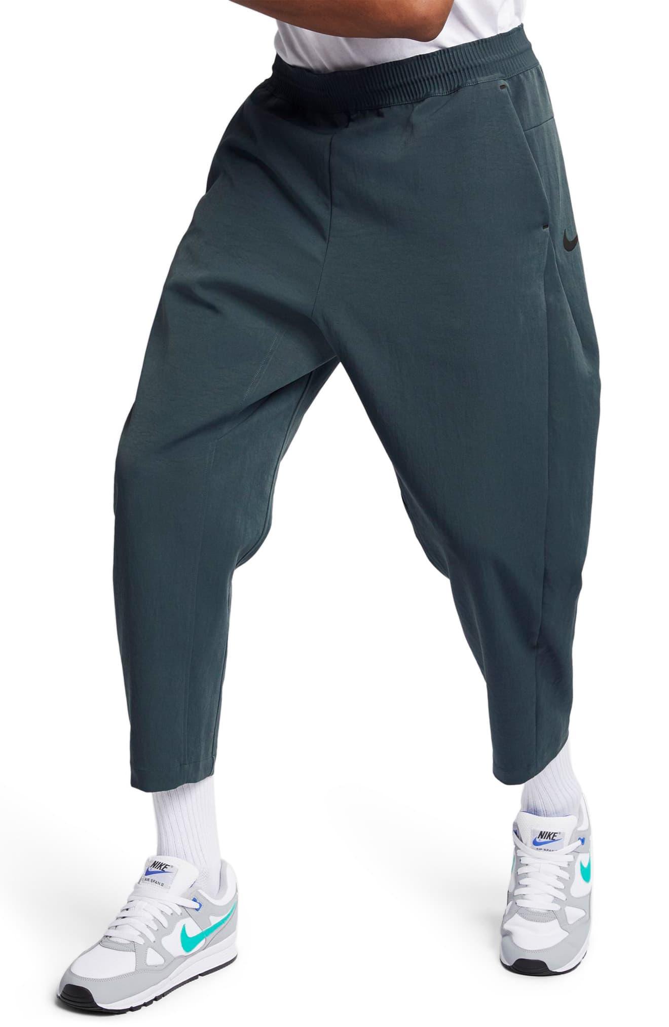 nike sportswear tech pack cropped woven pants