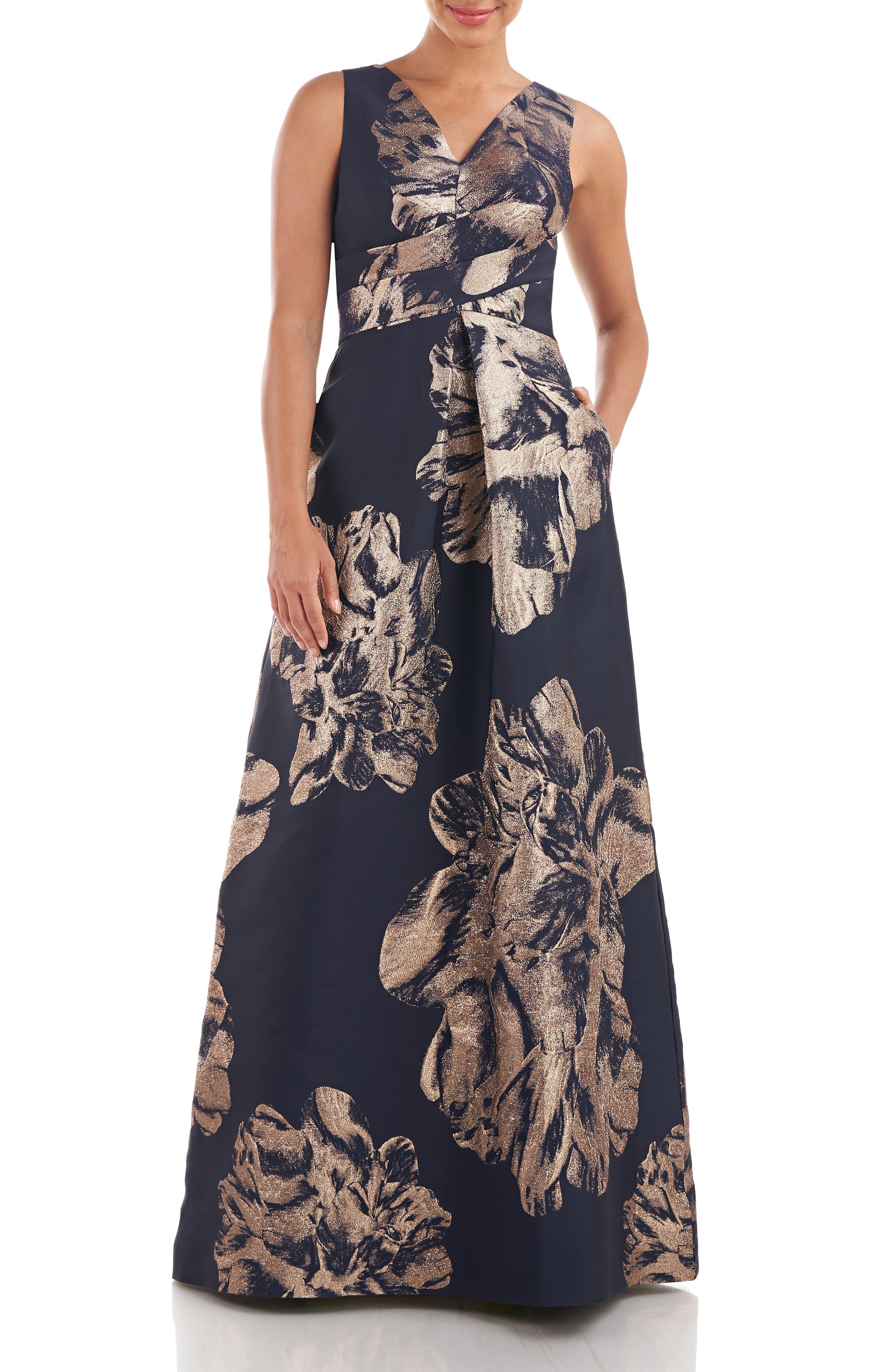Kay Unger Alaina Shimmer Floral Gown in Blue | Lyst