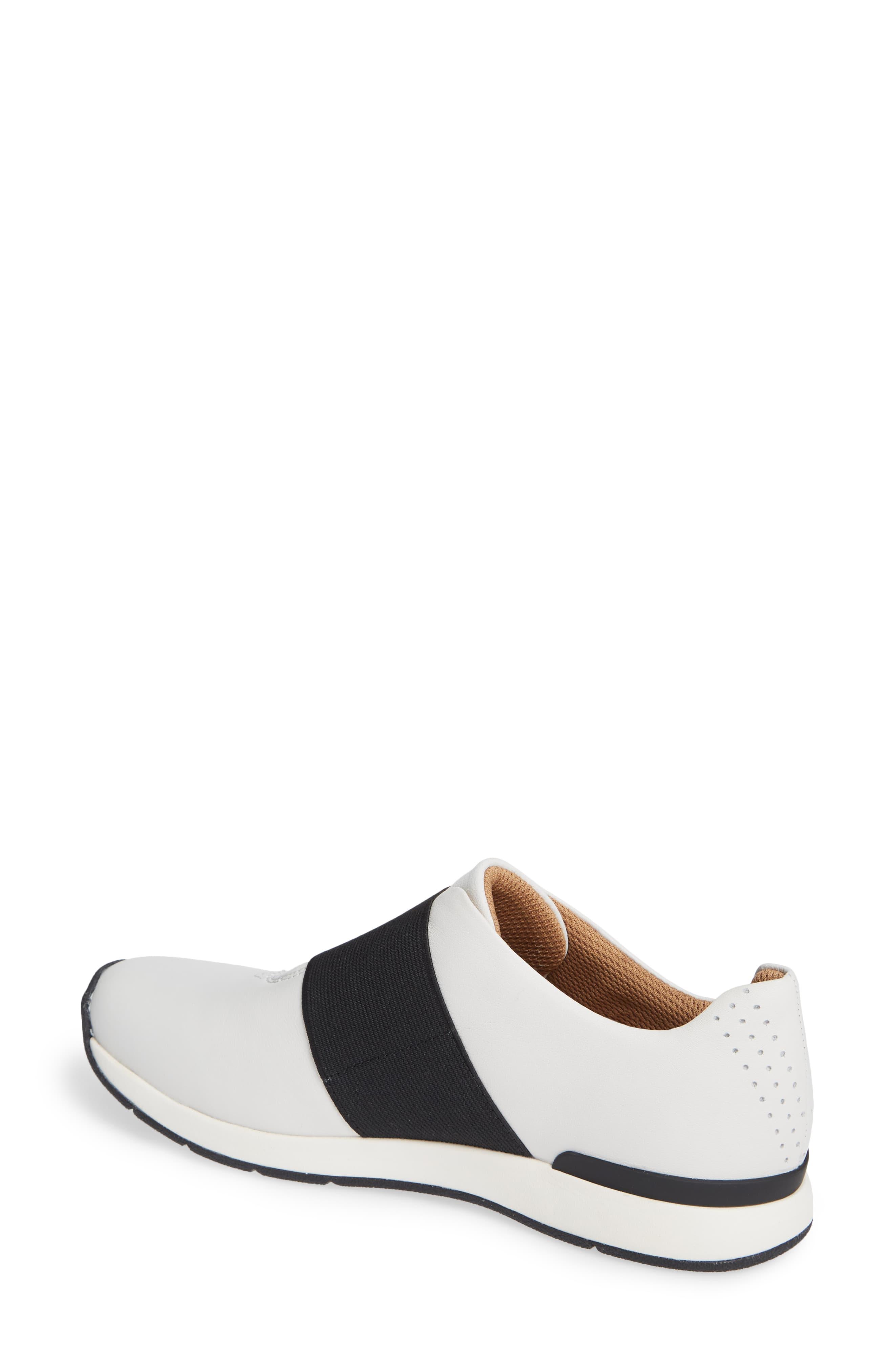 vionic codie slip on sneaker