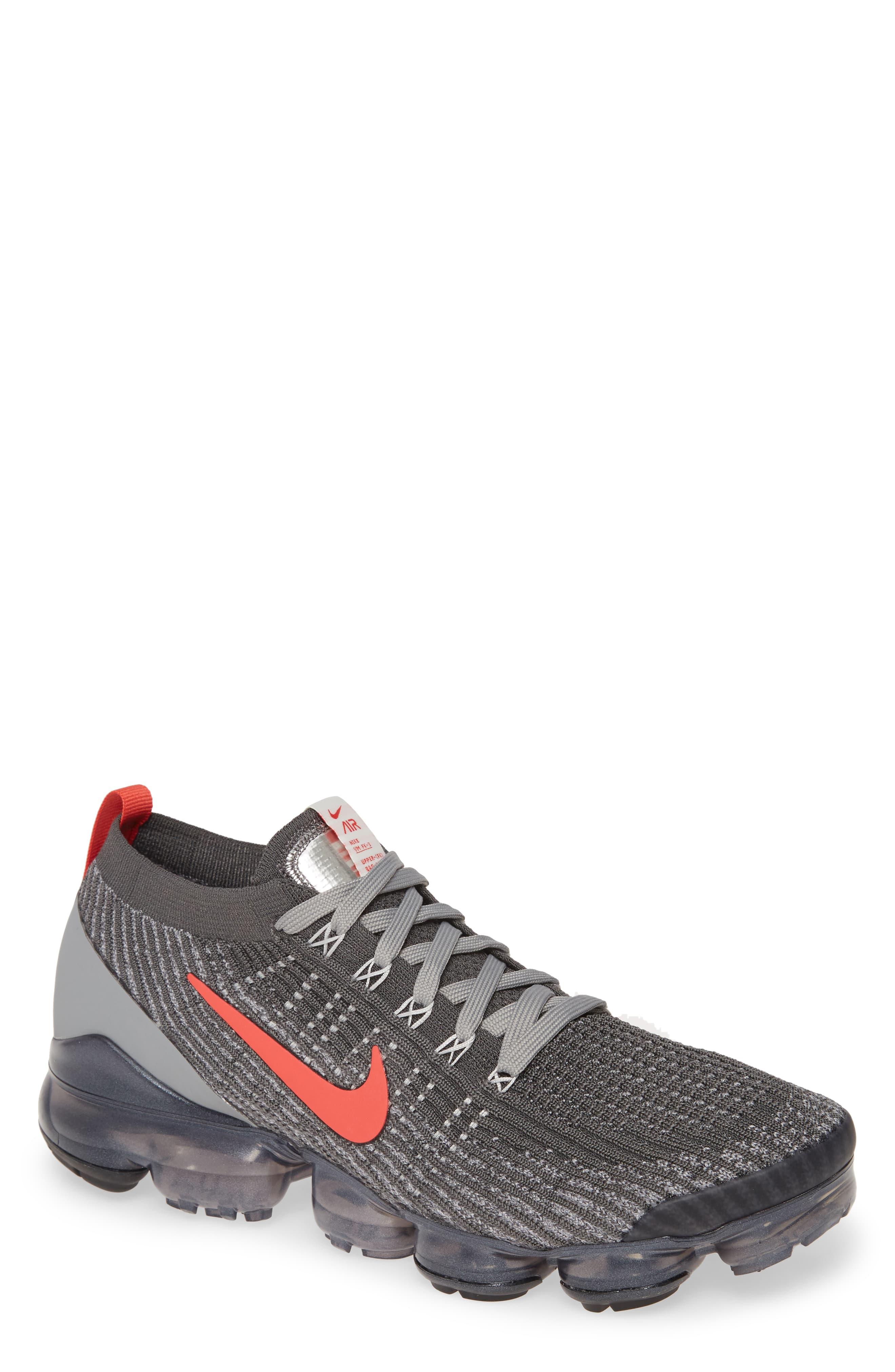 Nike Air Vapormax Flyknit 3 Sneaker in Gray for Men - Lyst