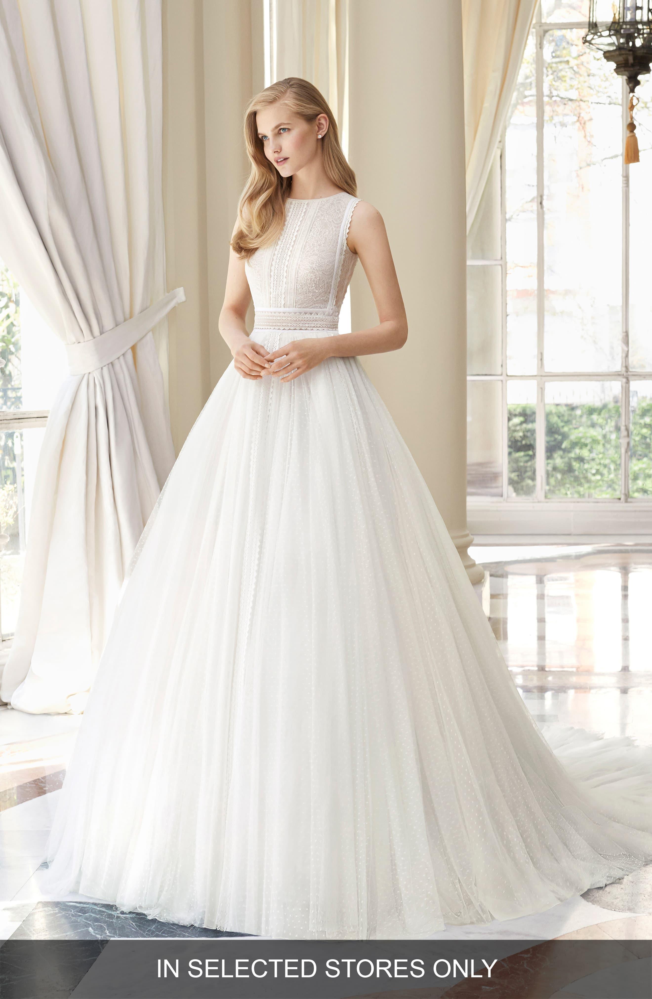 Rosa Clara Couture Medina Lace Swiss Dot Ballgown Lyst