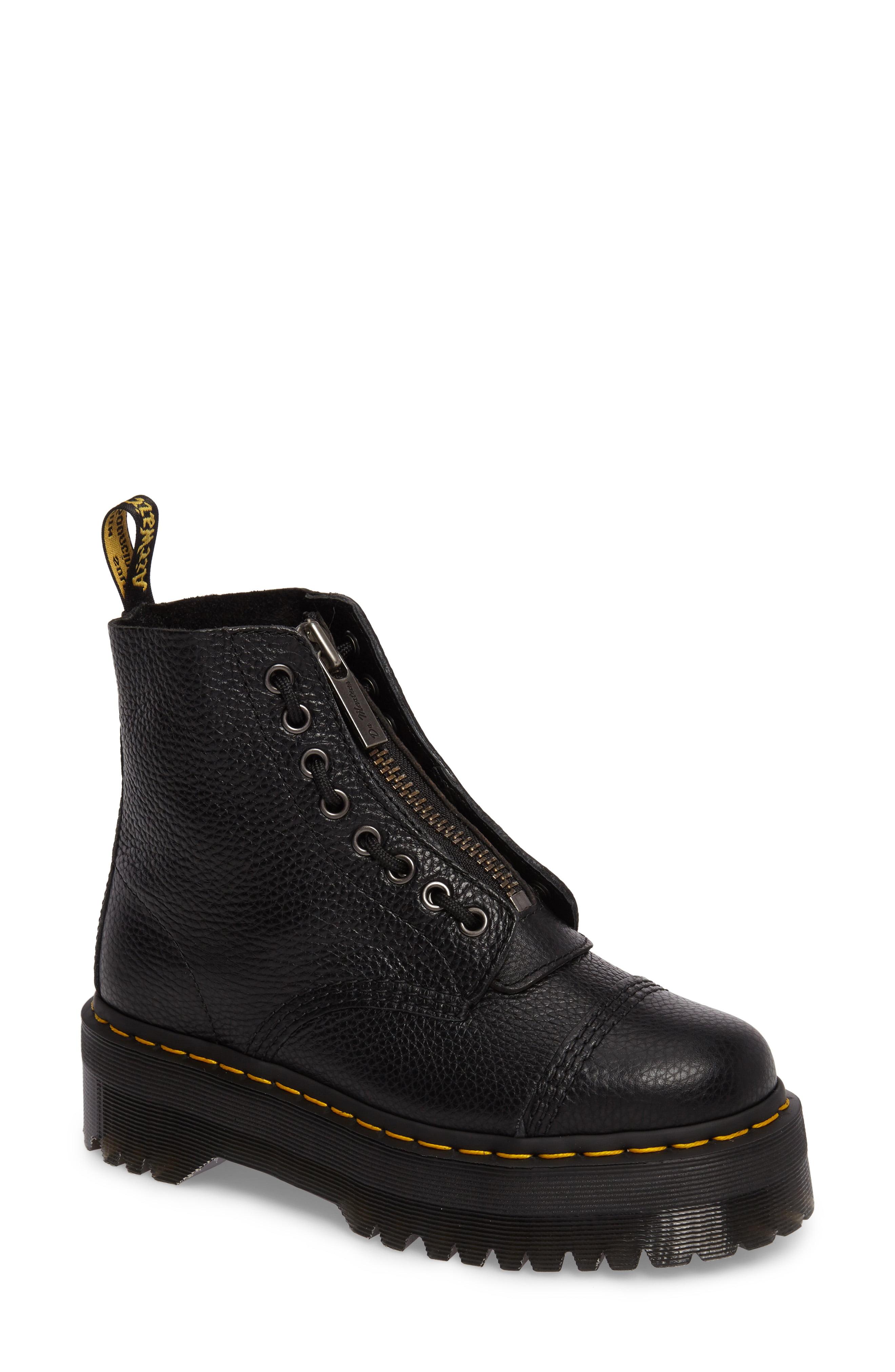 Dr. Martens Sinclair Bootie in Black Leather (Black) - Lyst