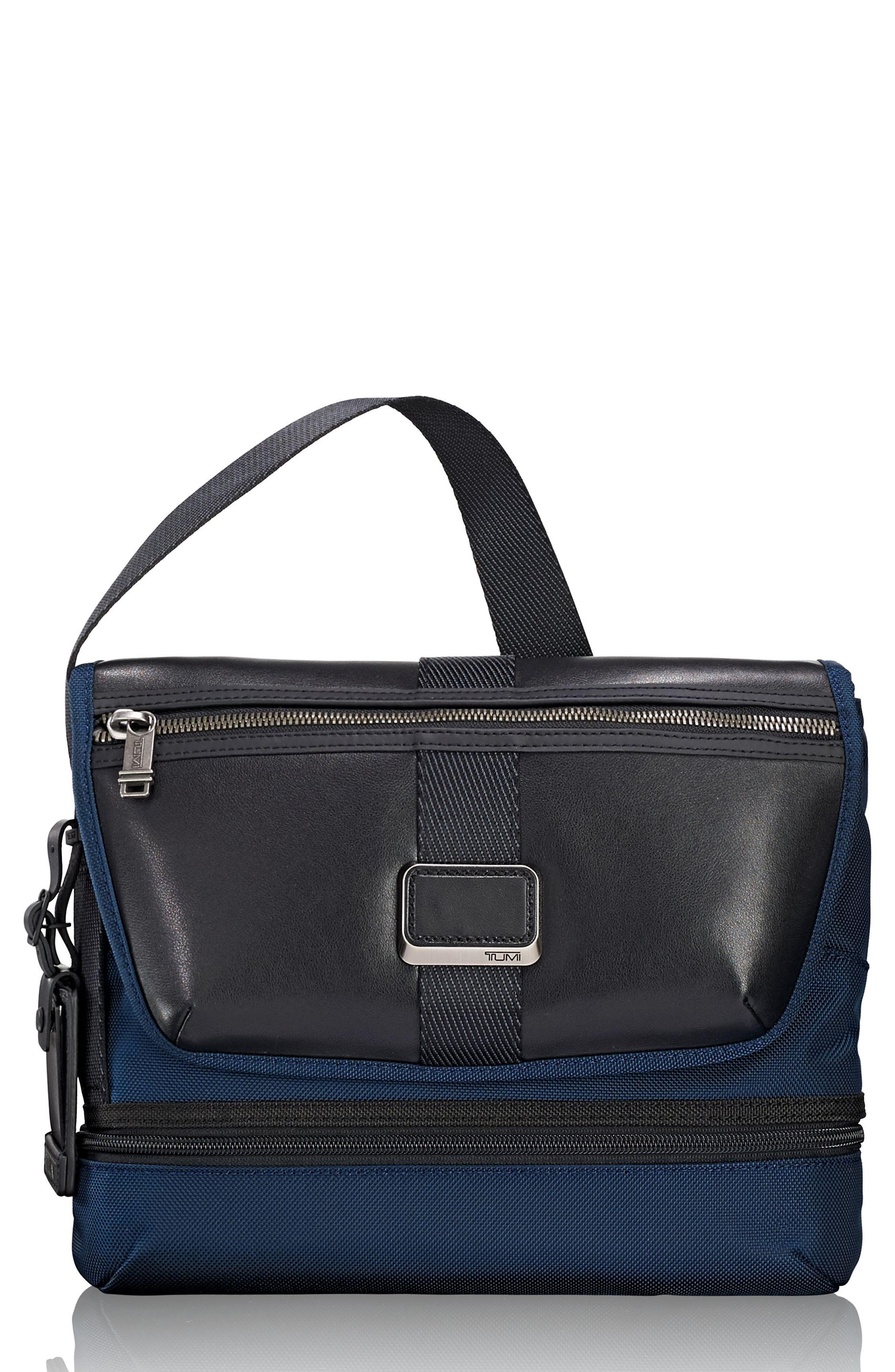 fossil travis messenger bag