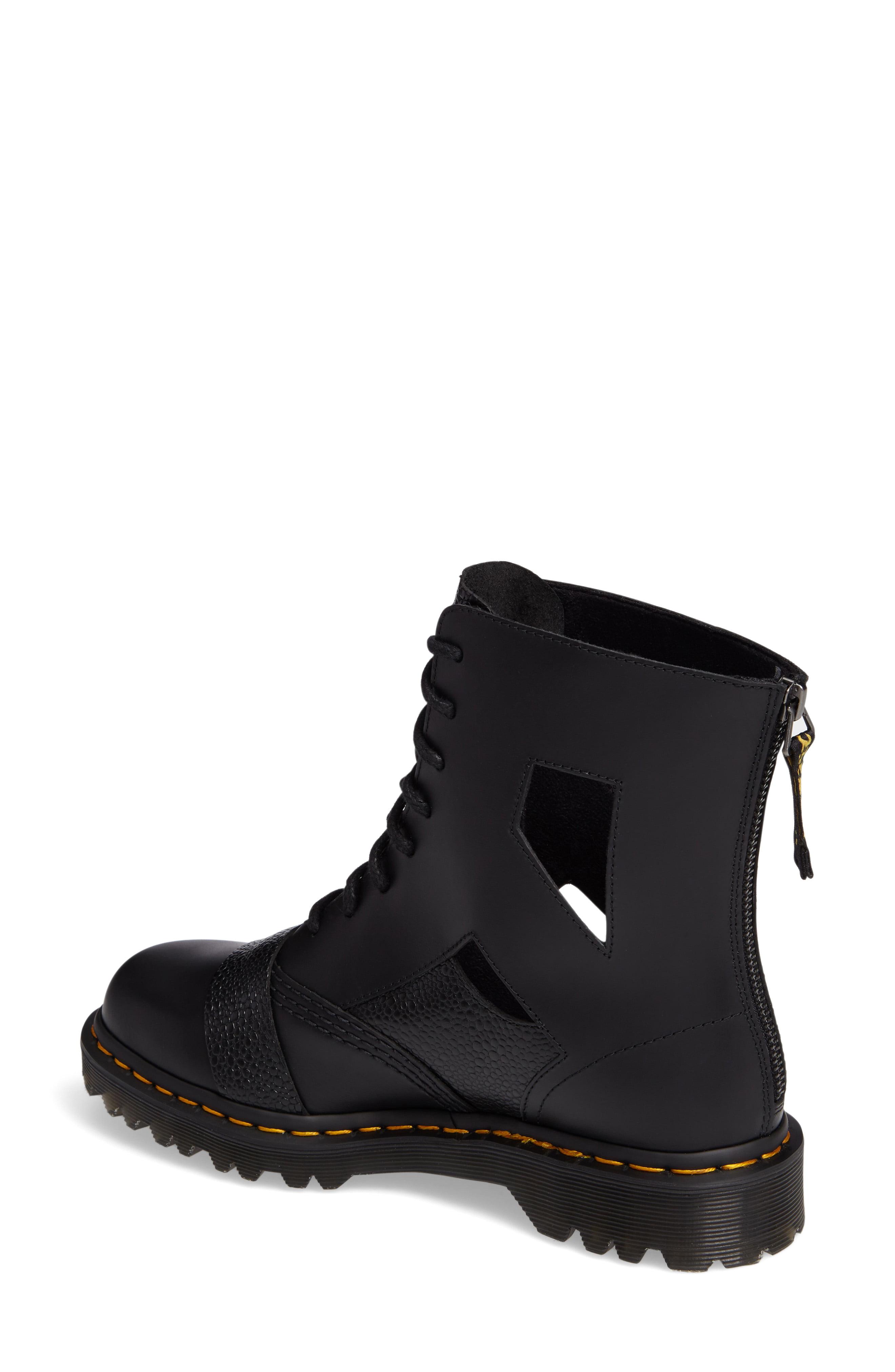 dr martens katrinia