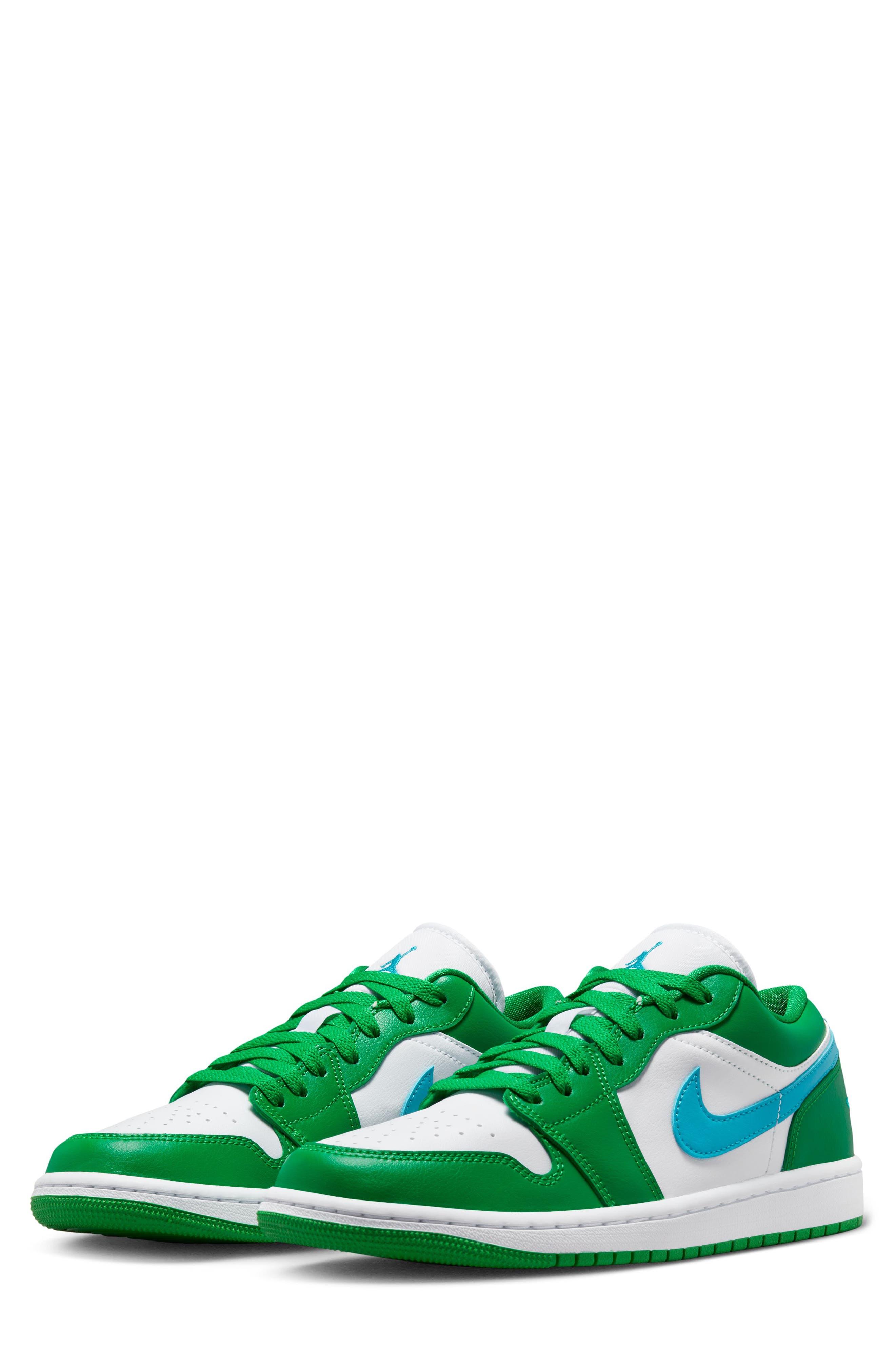 Nike Air Jordan 1 Low Shoes in Green | Lyst