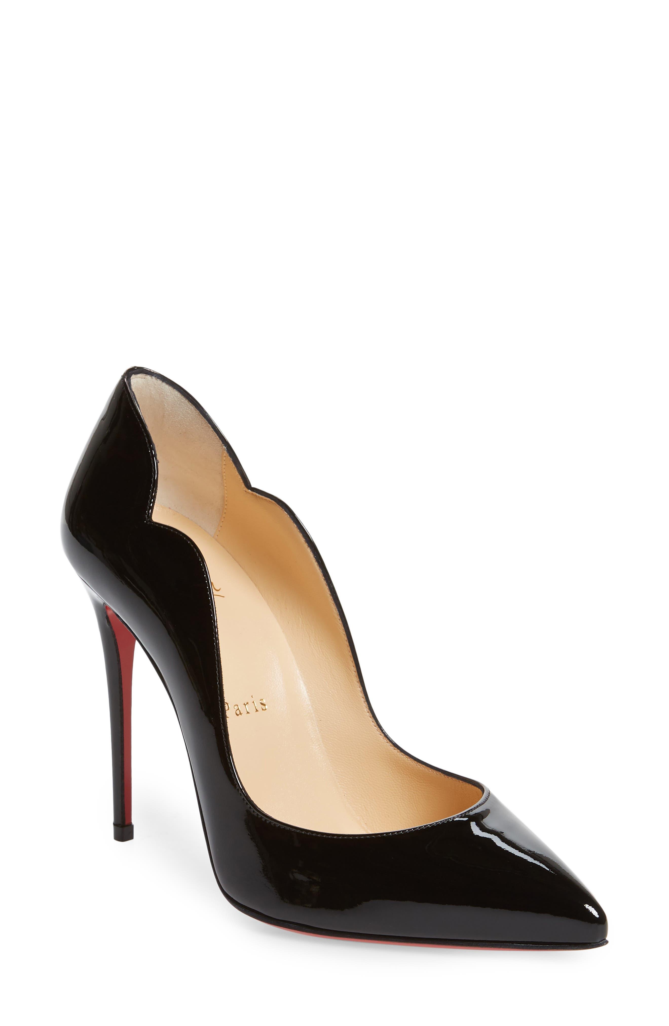 Christian Louboutin Hot Chick Scallop Pointed Toe Pump in Black | Lyst