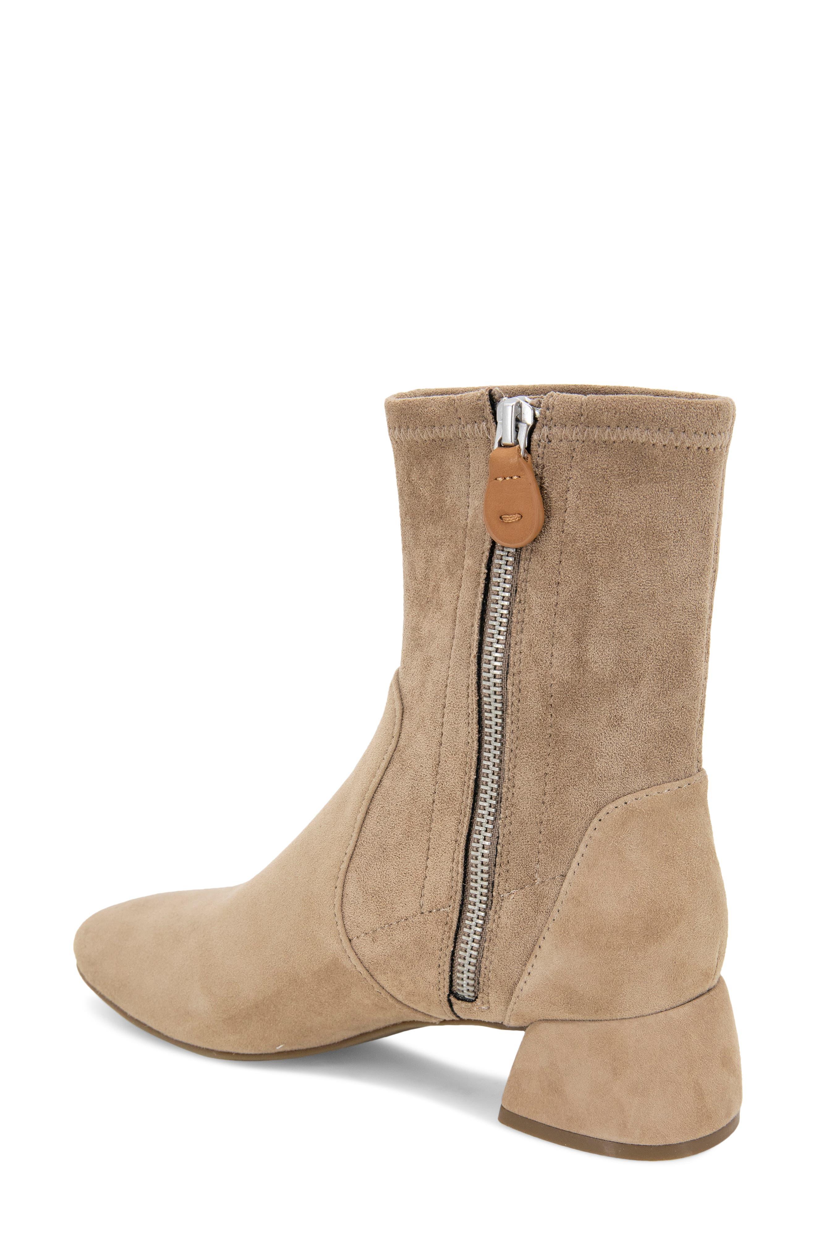 Gentle Souls Emily Zip Bootie in Natural Lyst