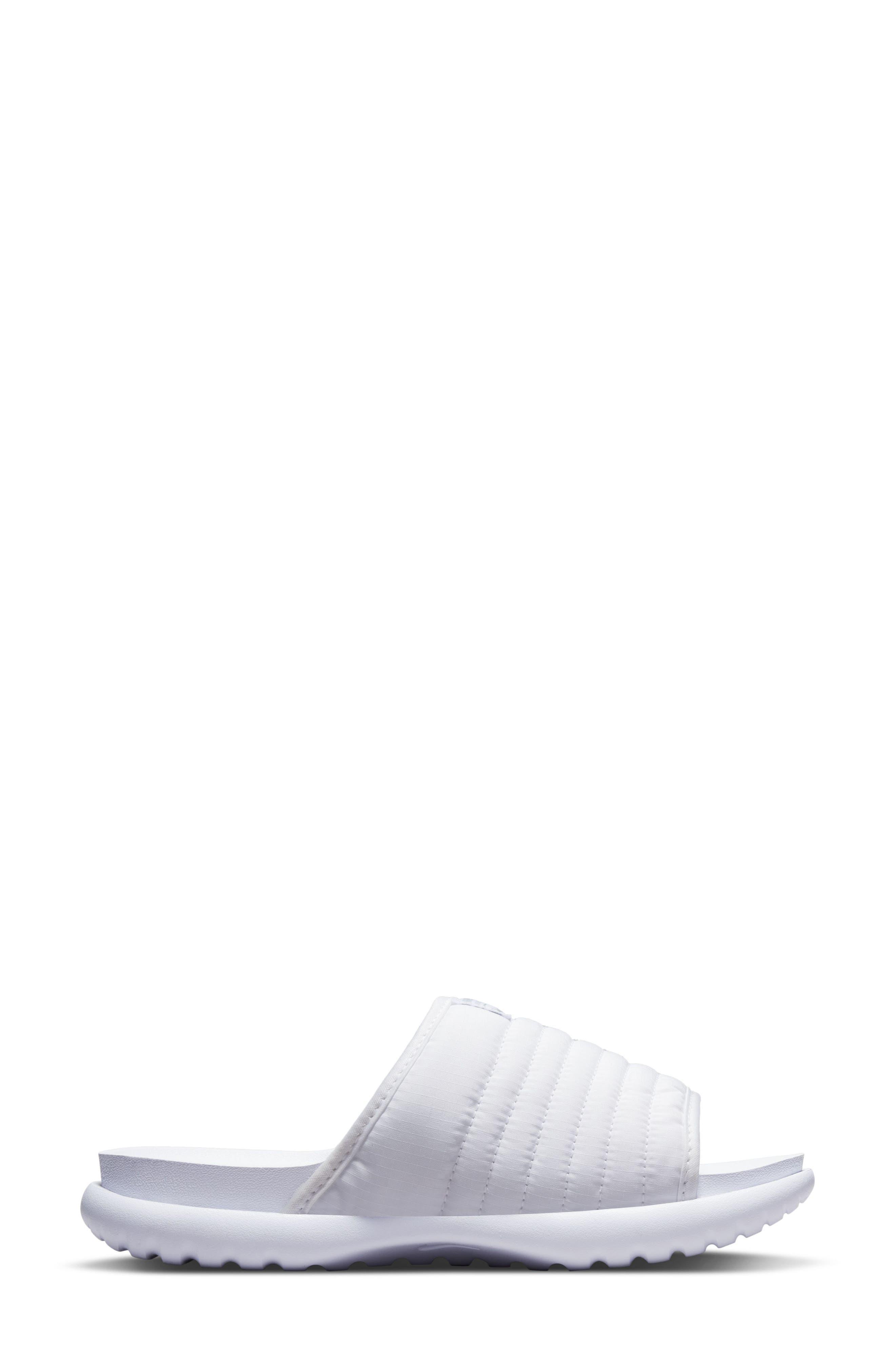 white nike asuna