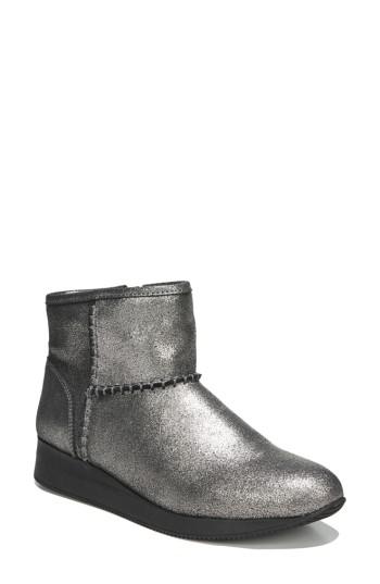 naturalizer julian bootie