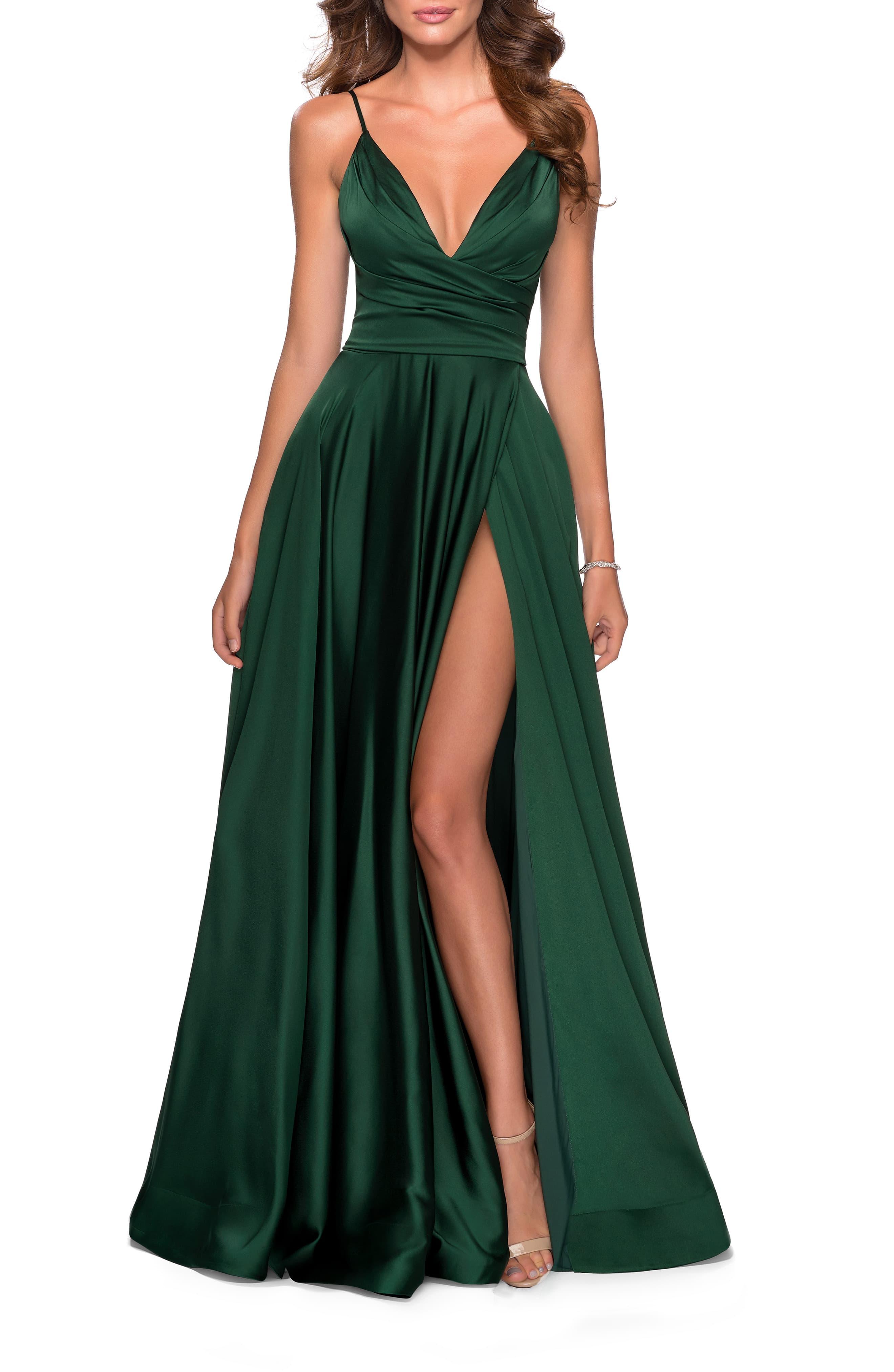 la femme strappy back