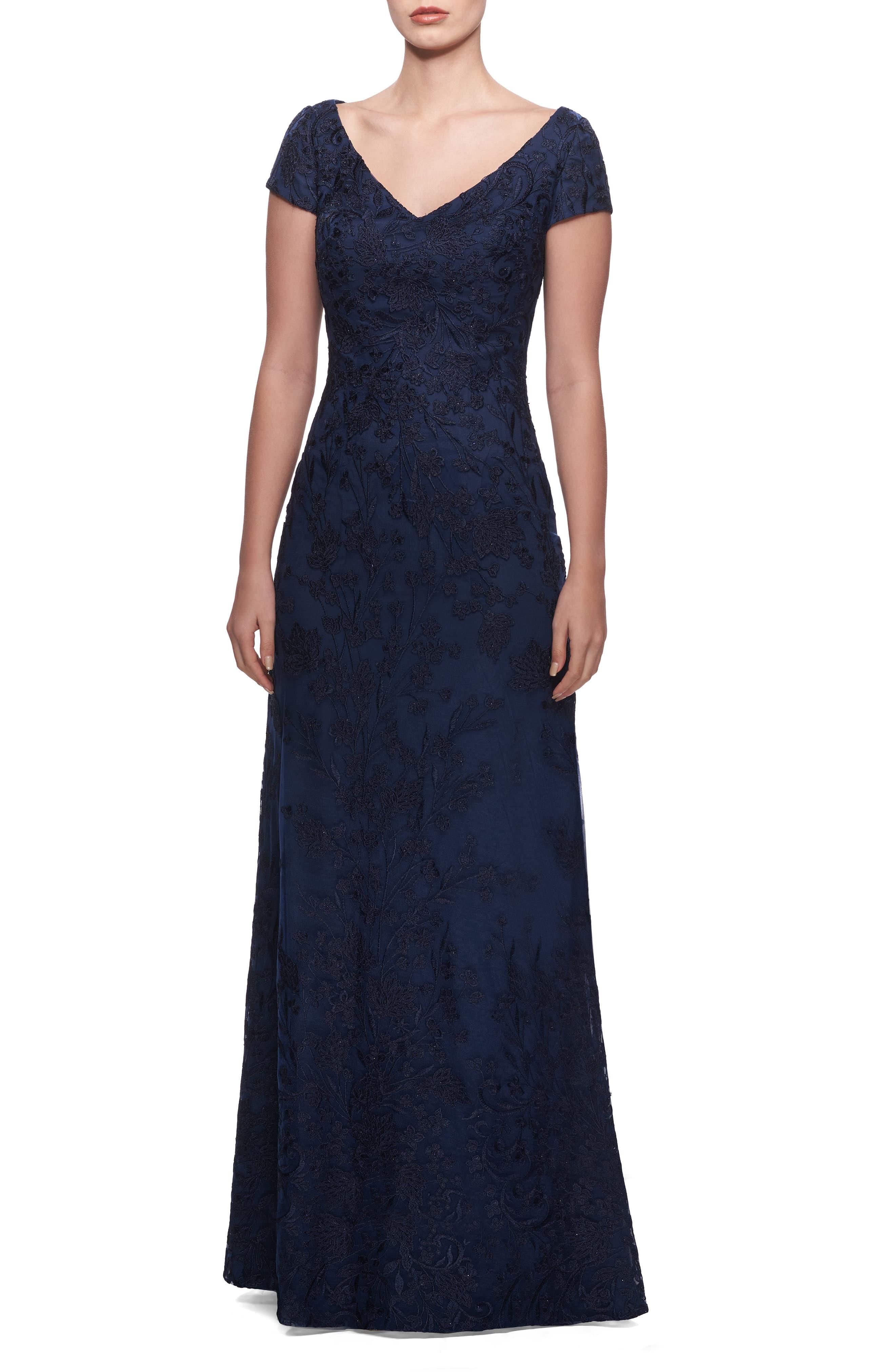 La Femme Embellished Lace Gown in Navy (Blue) Lyst