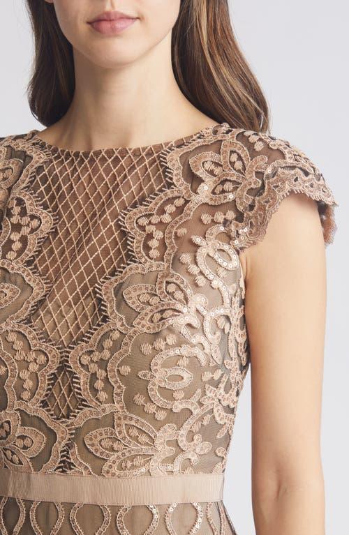 Tadashi Shoji Sequin Lace Body-Con Cocktail Dress in Natural