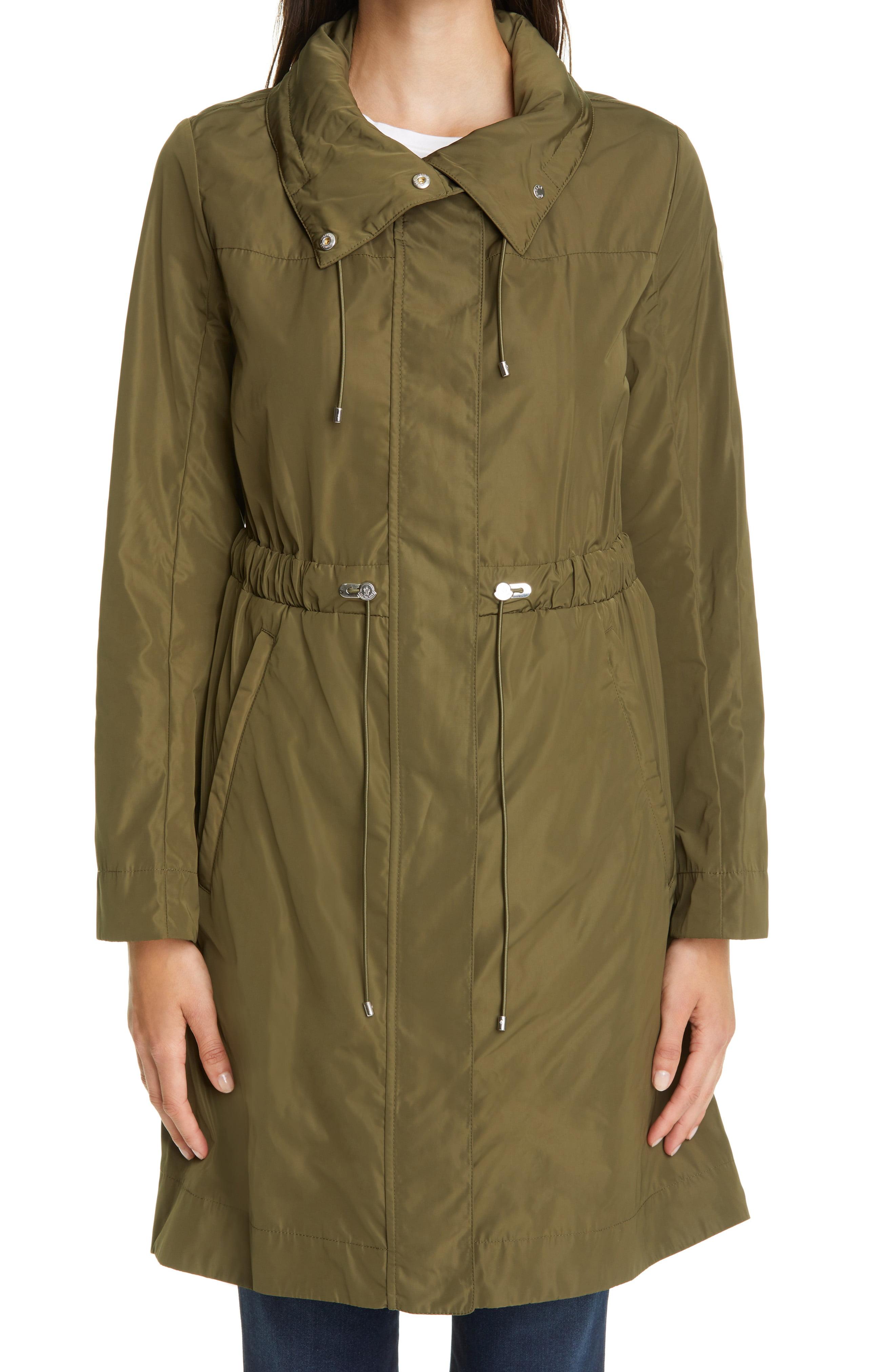 Moncler Malachite Hooded Rain Jacket in Green - Lyst