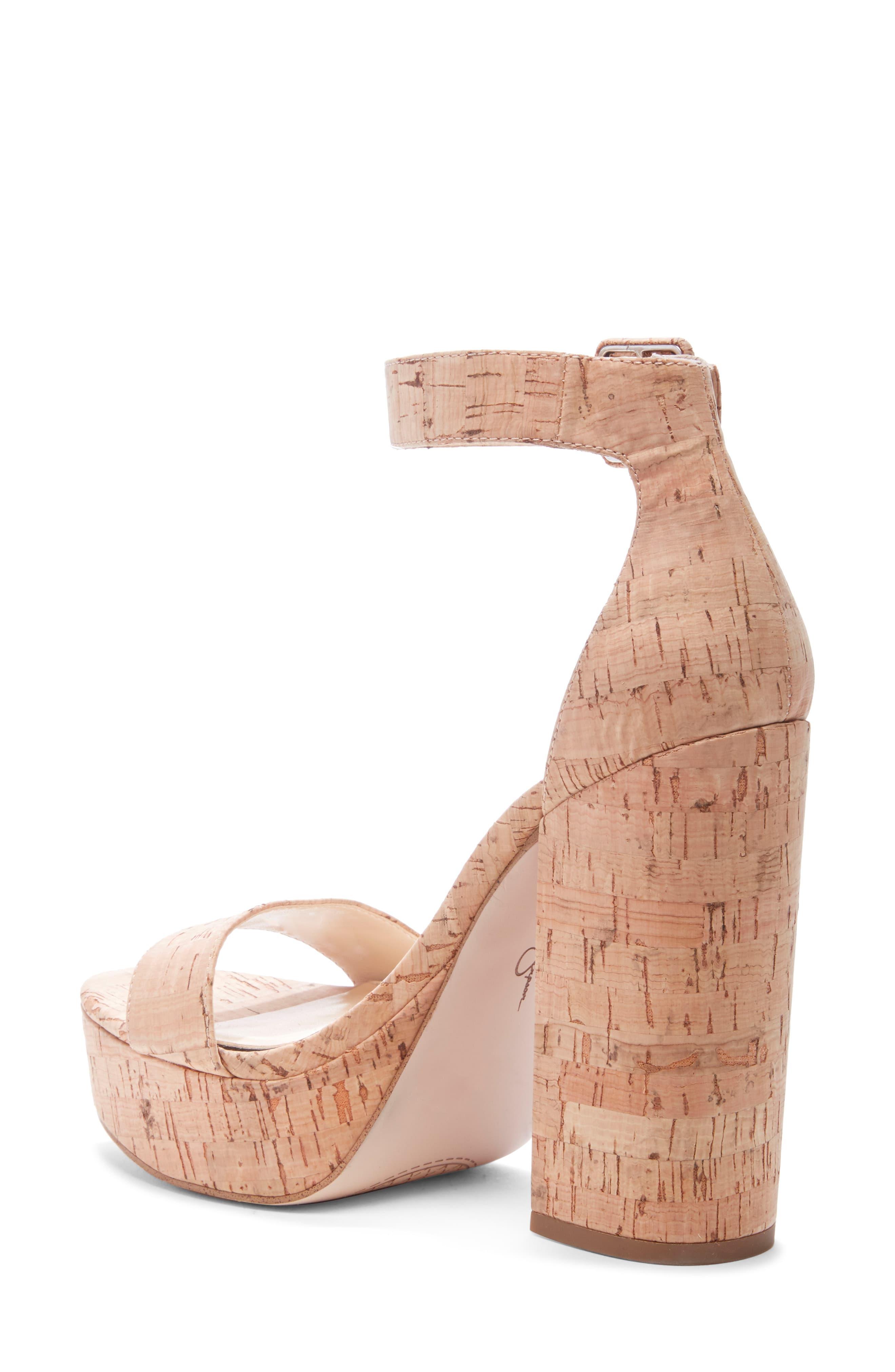 jessica simpson caiya block heel