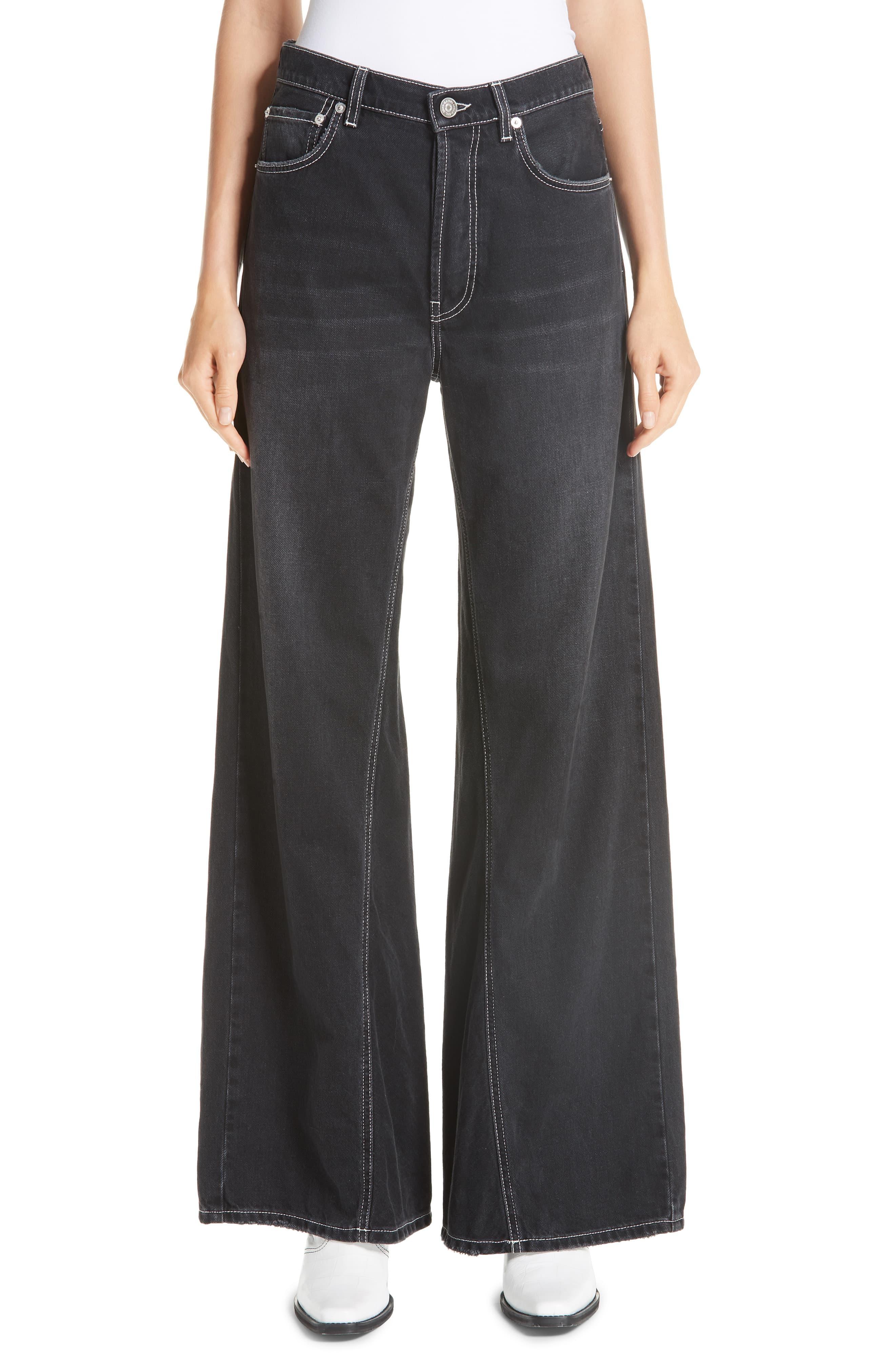 womens jeans with big back pockets
