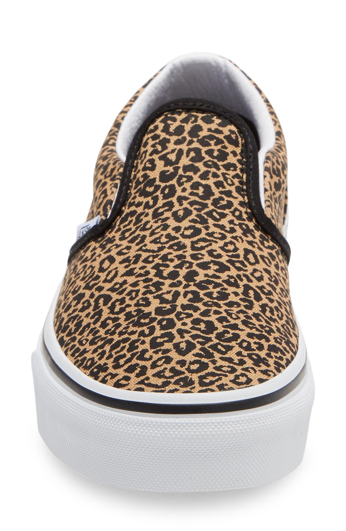 Vans Classic Leopard Spot Slip-on Sneaker in Brown | Lyst