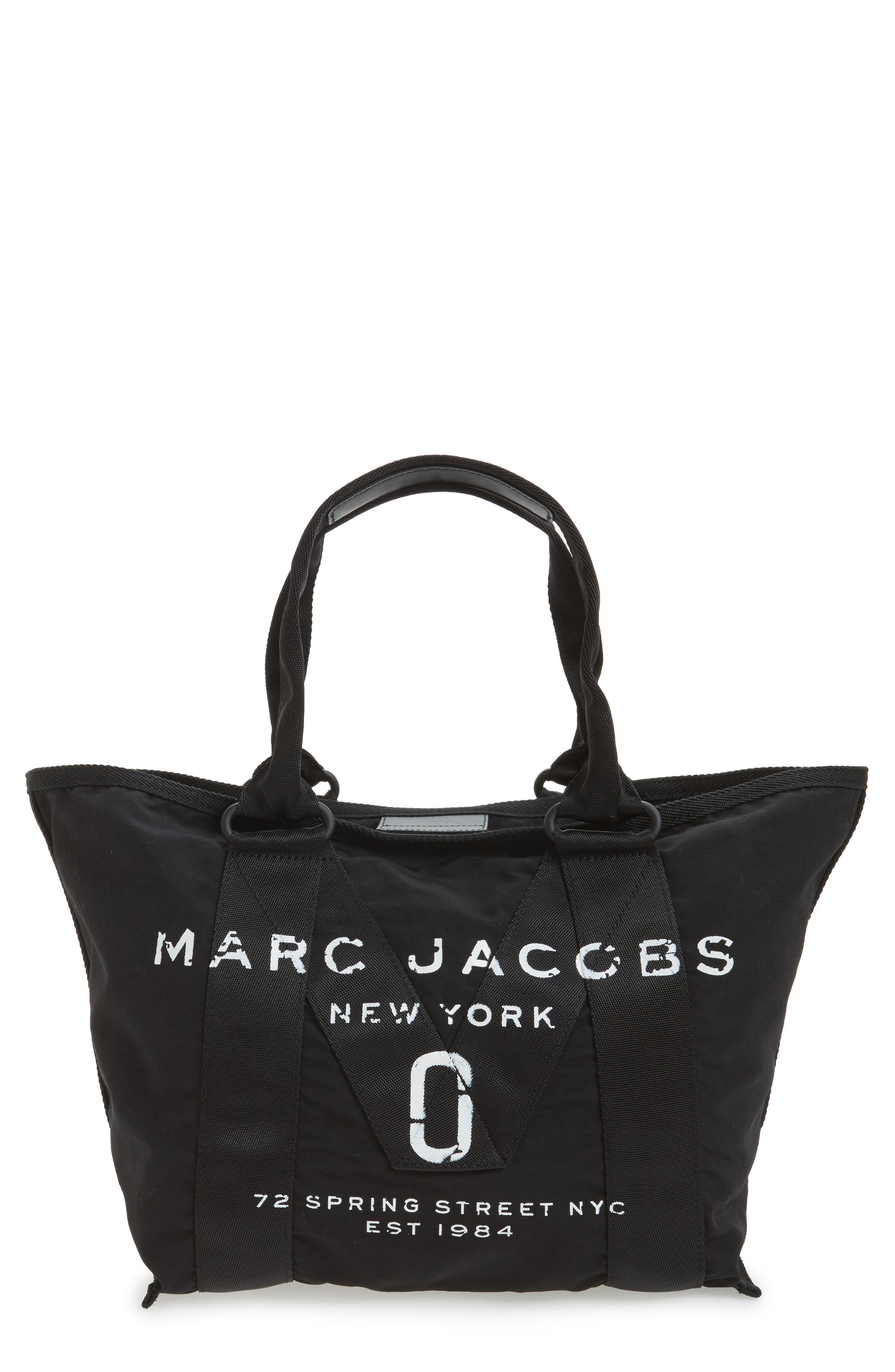 Marc Jacobs Small New Logo Tote in Black - Lyst