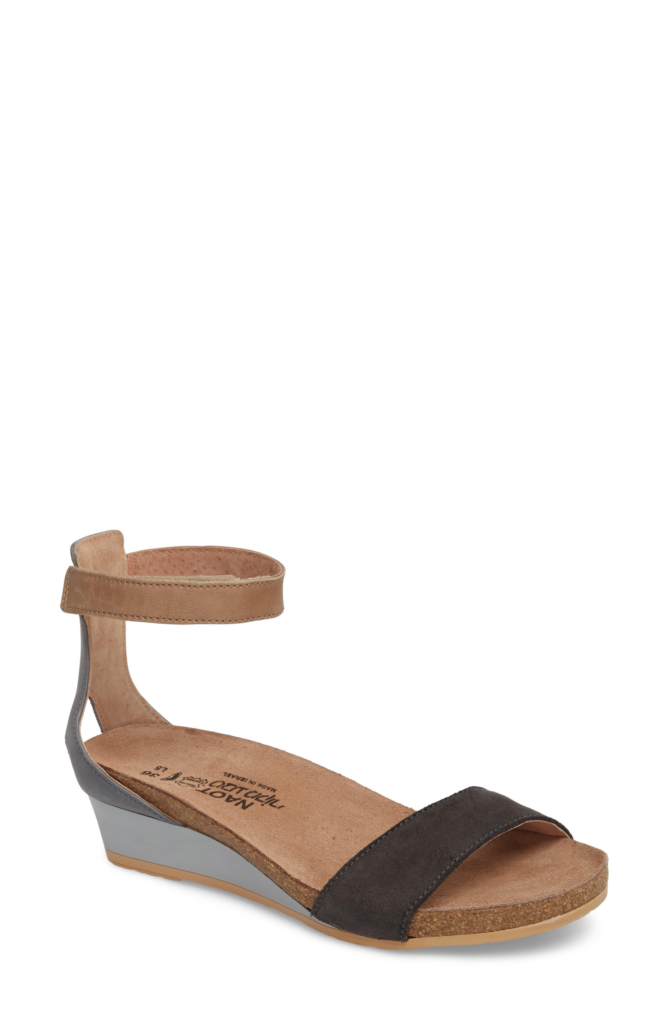 white birkenstocks arizona essentials