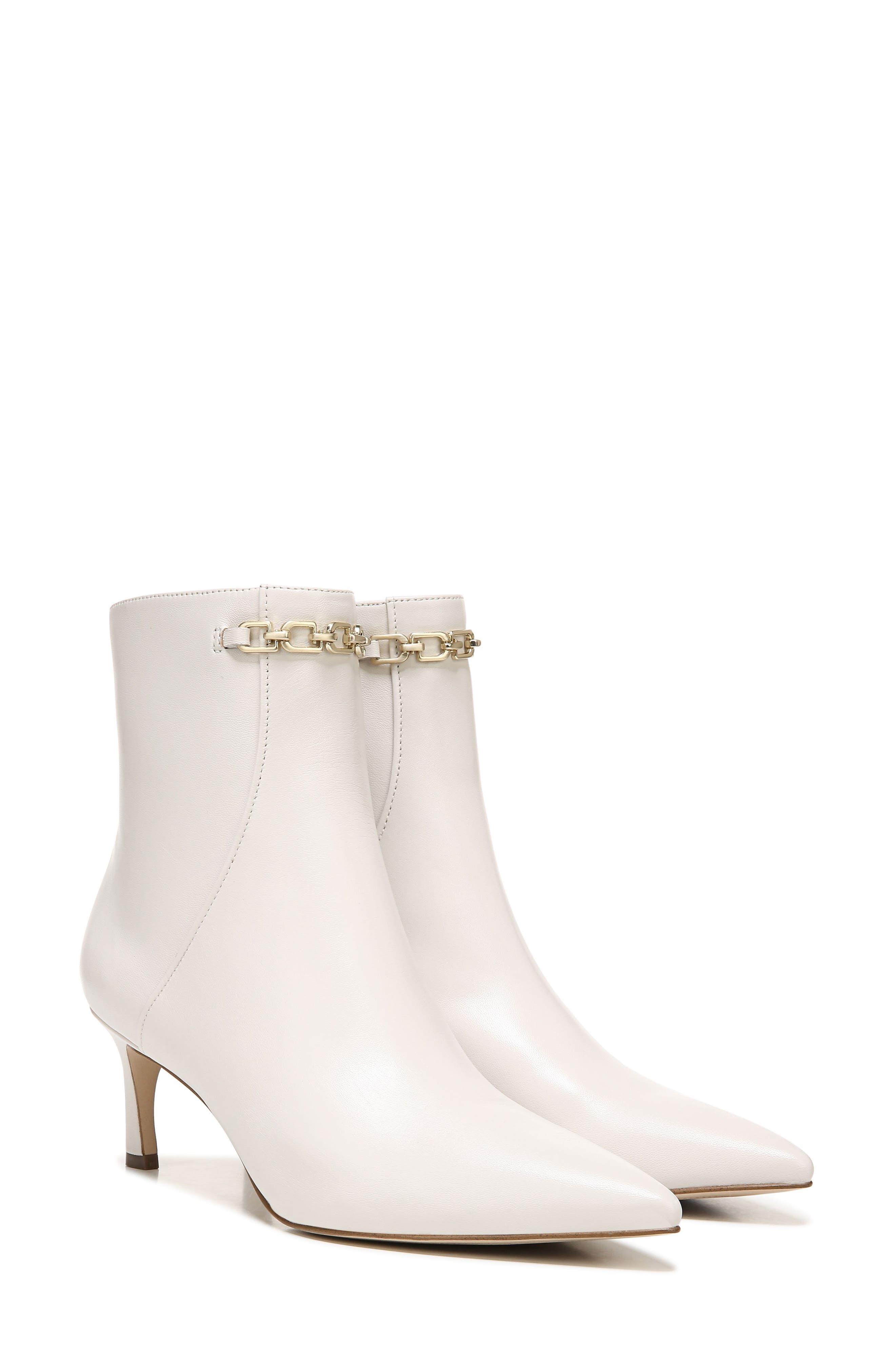 Naturalizer hotsell fayth bootie