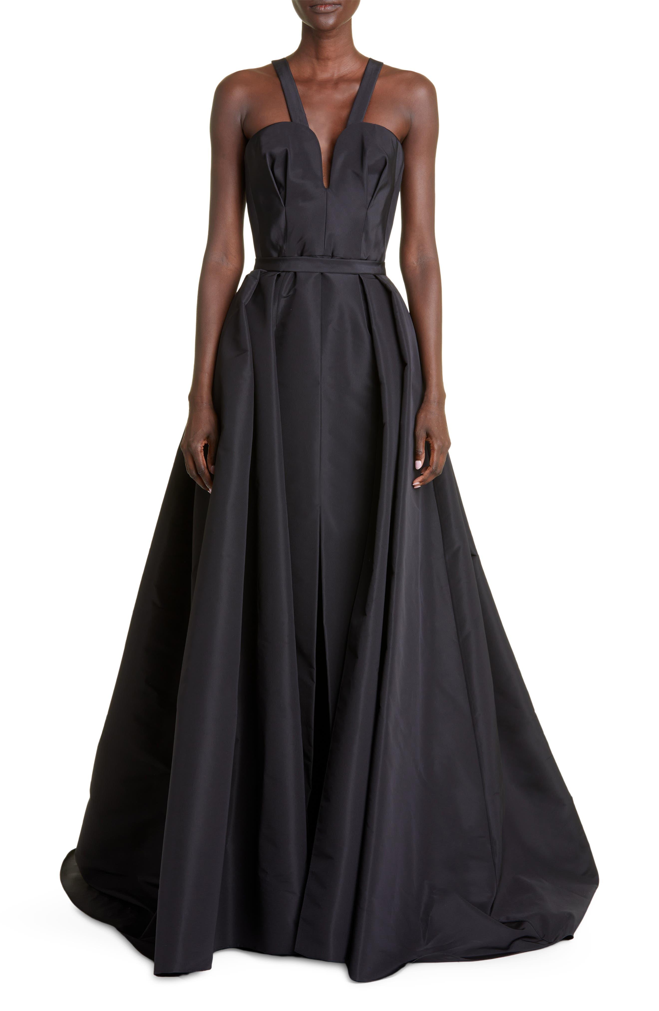 Carolina Herrera Plunge Neck Gown With Removable Overskirt in Black | Lyst