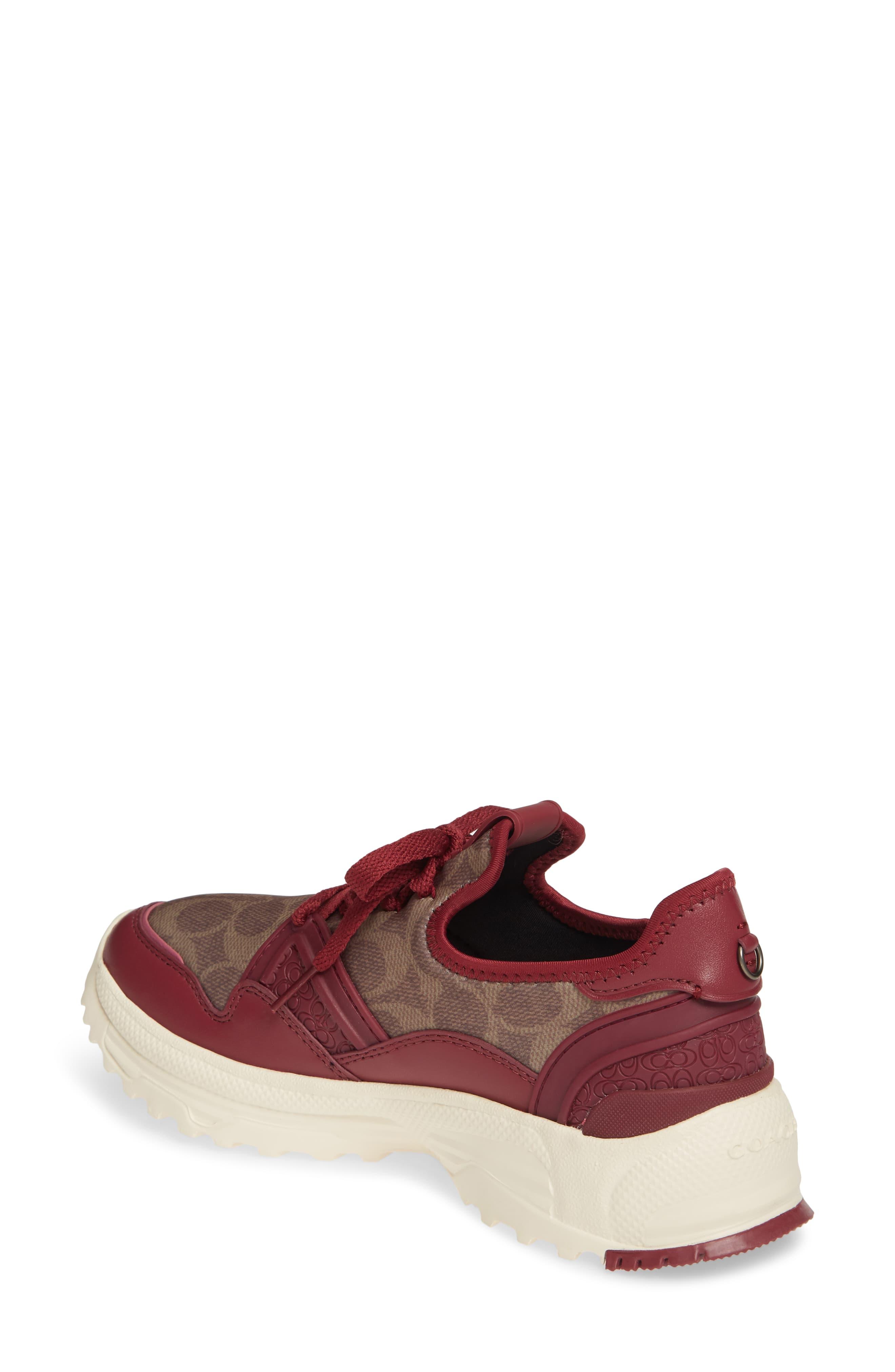 coach c150 runner