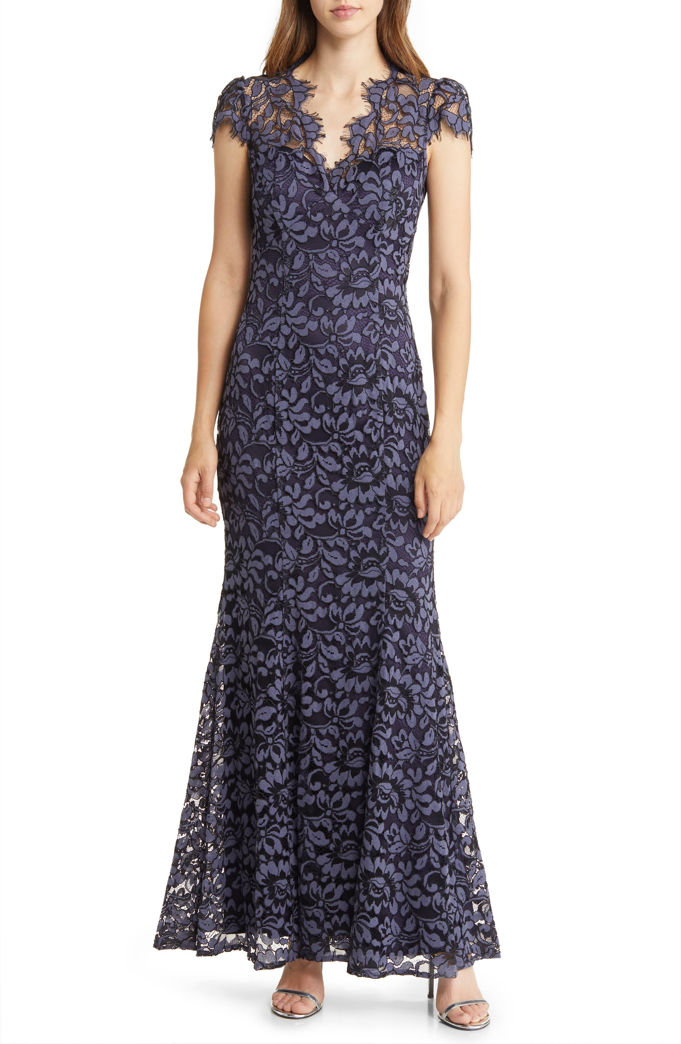 Eliza J Scalloped - Edge Lace Gown in Blue | Lyst