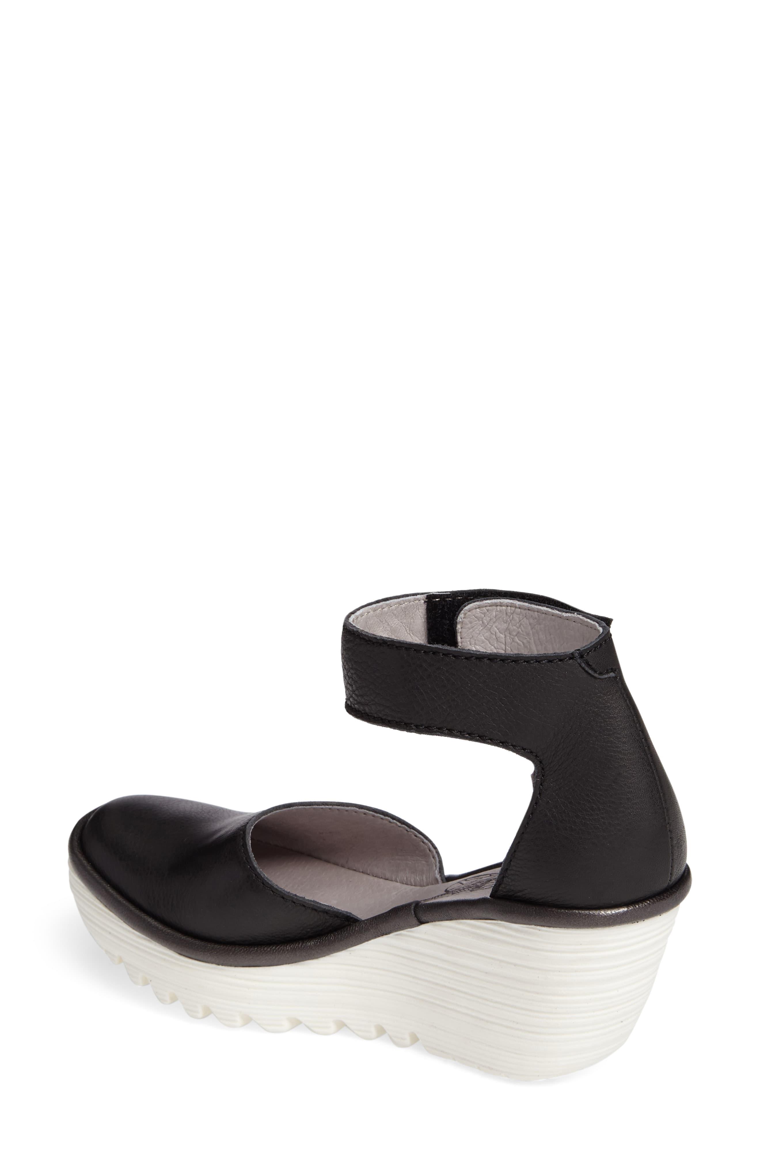 fly london yand wedge pump
