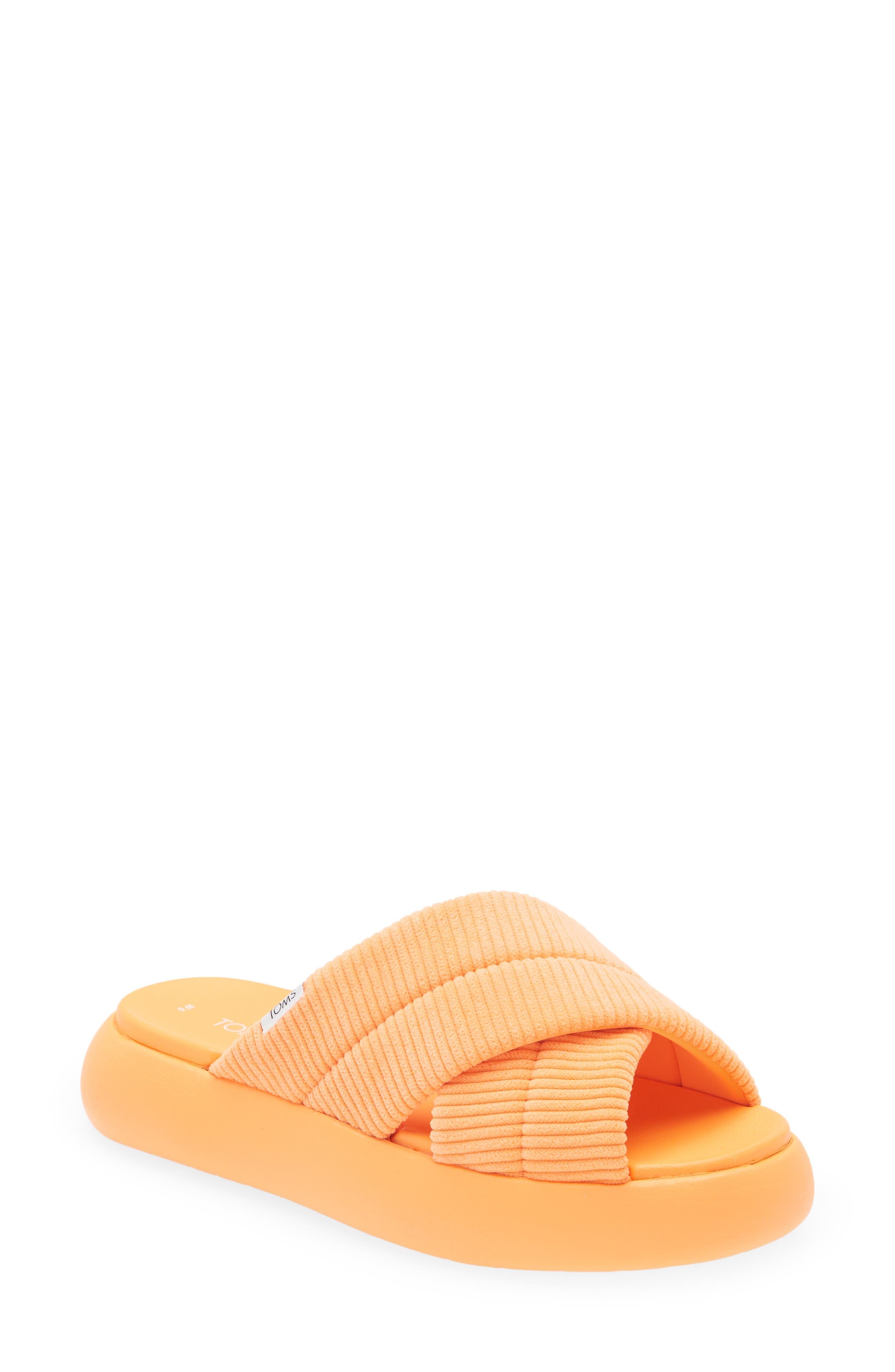 toms mallow slides