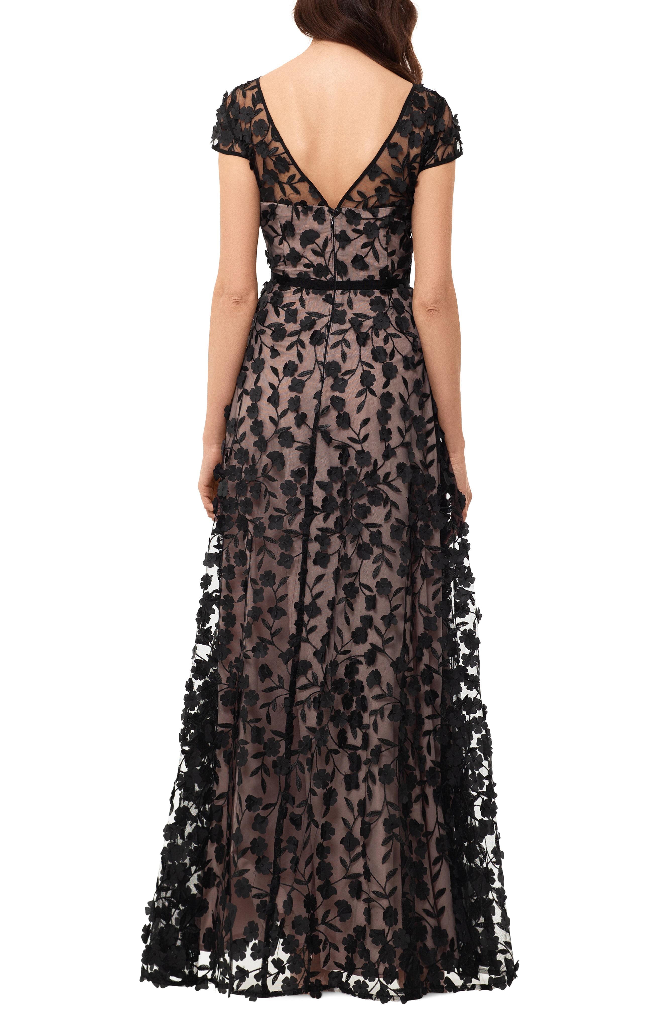 xscape embroidered sleeveless ballgown