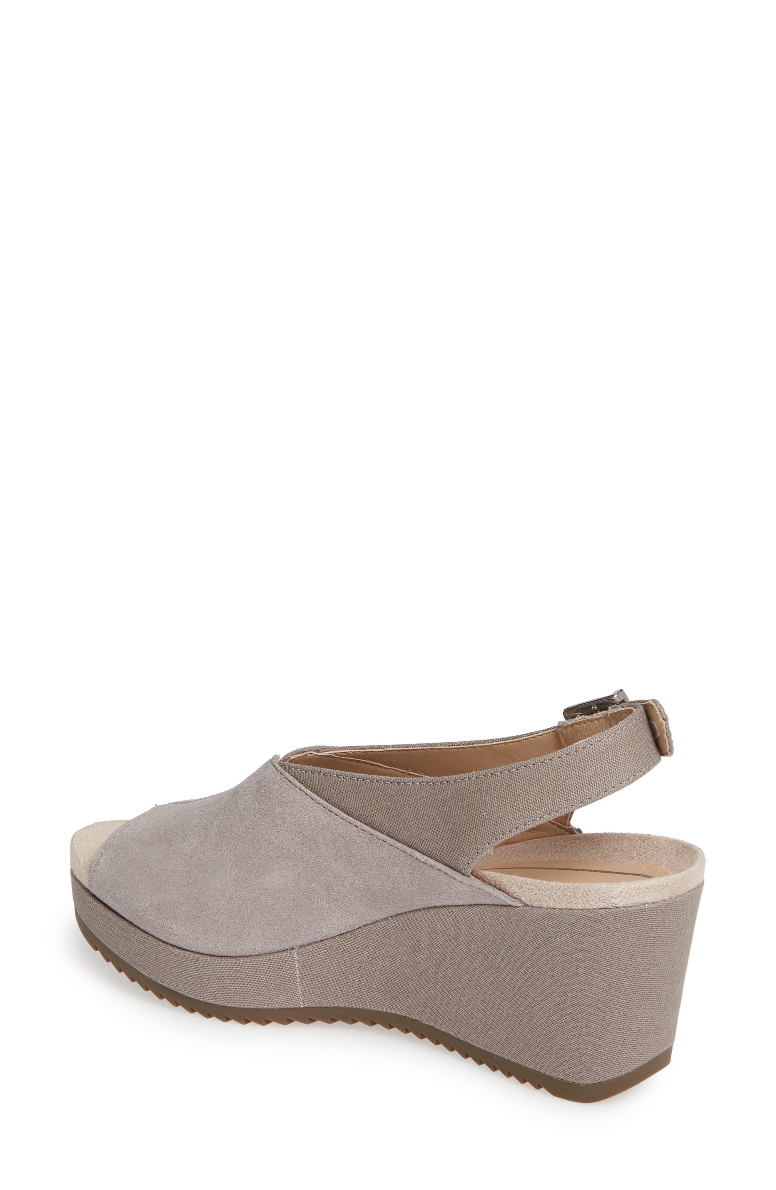 vionic trixie slingback wedge