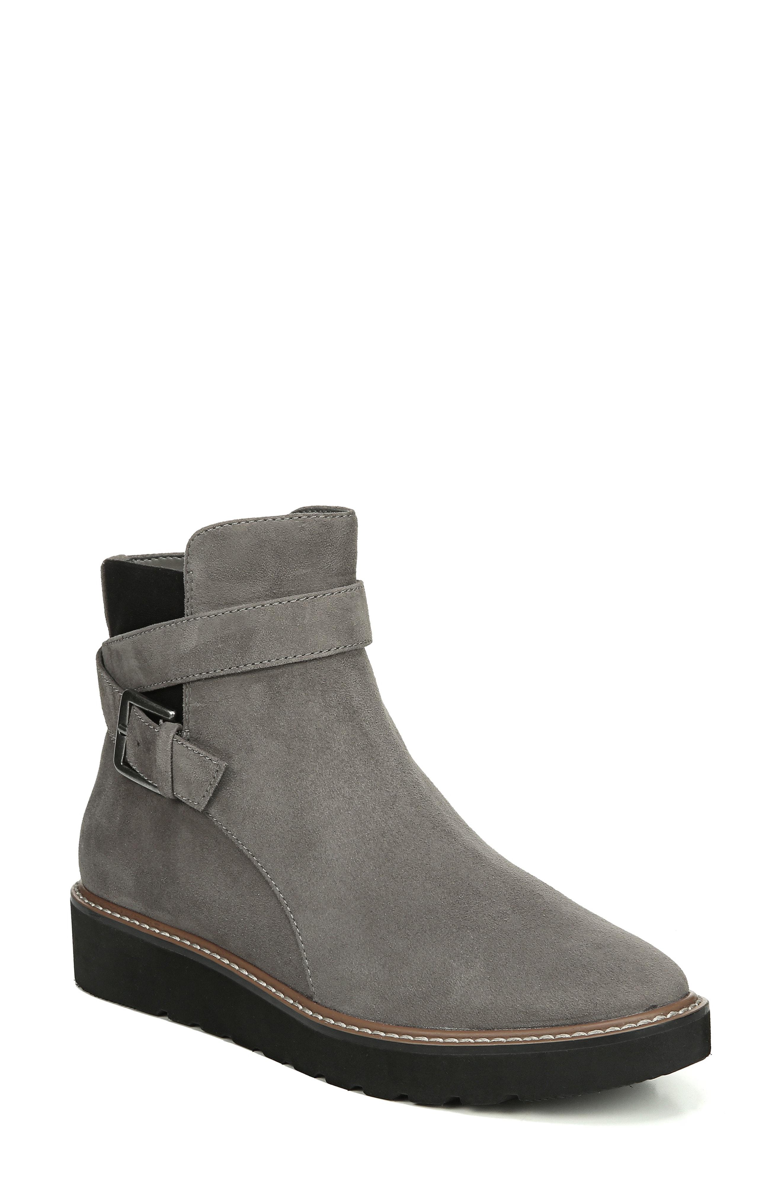 naturalizer aster bootie