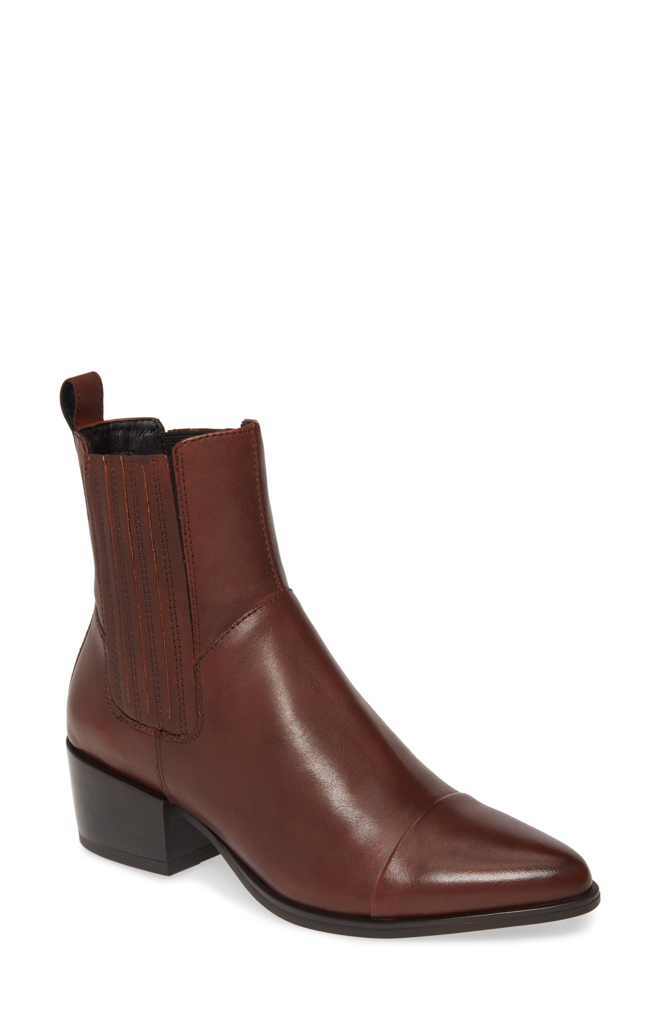 Vagabond marja cap toe bootie hotsell