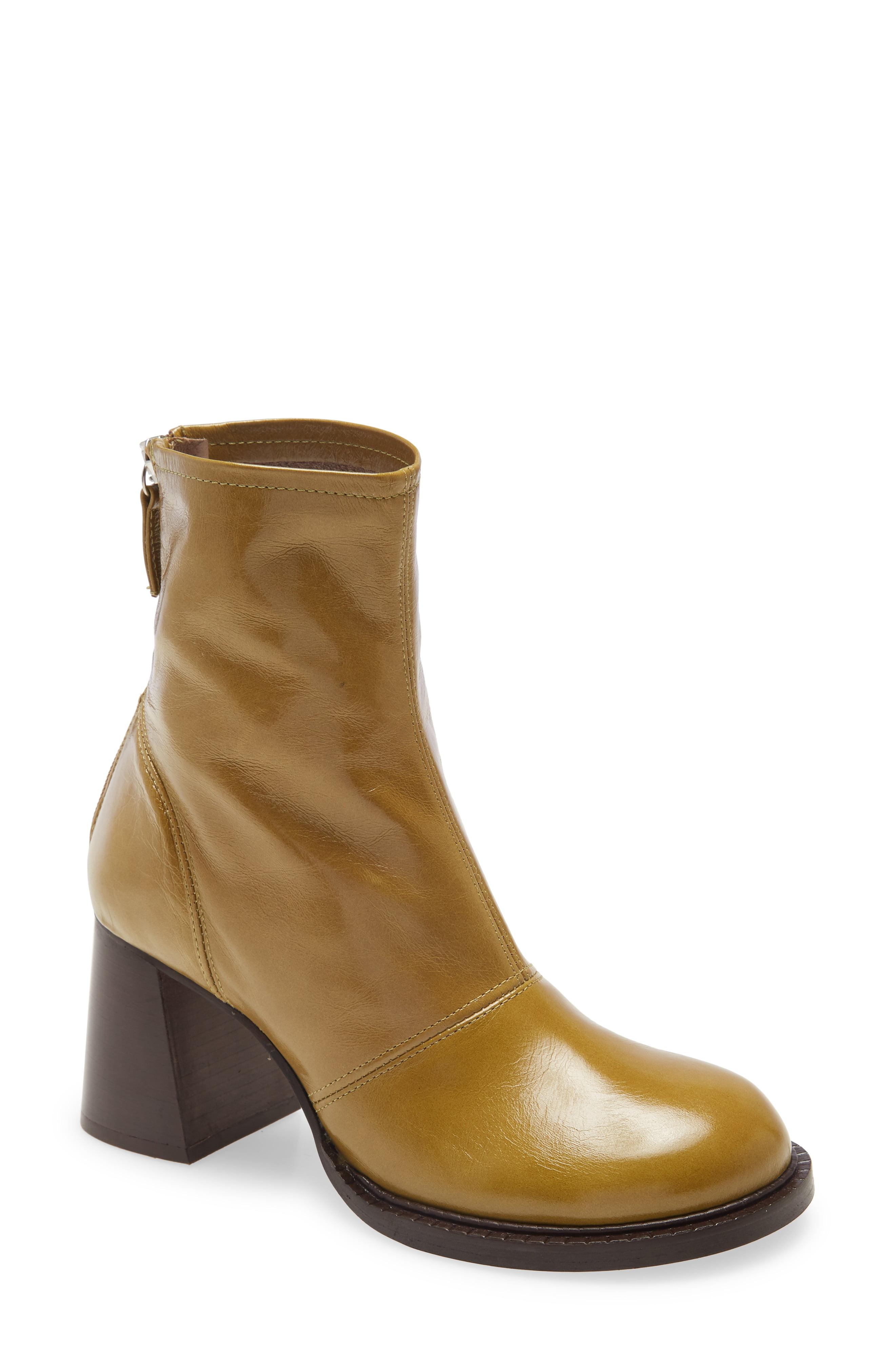 TOPSHOP Ilopatent Leather Chunky Scoop Toe Boots in Green - Lyst