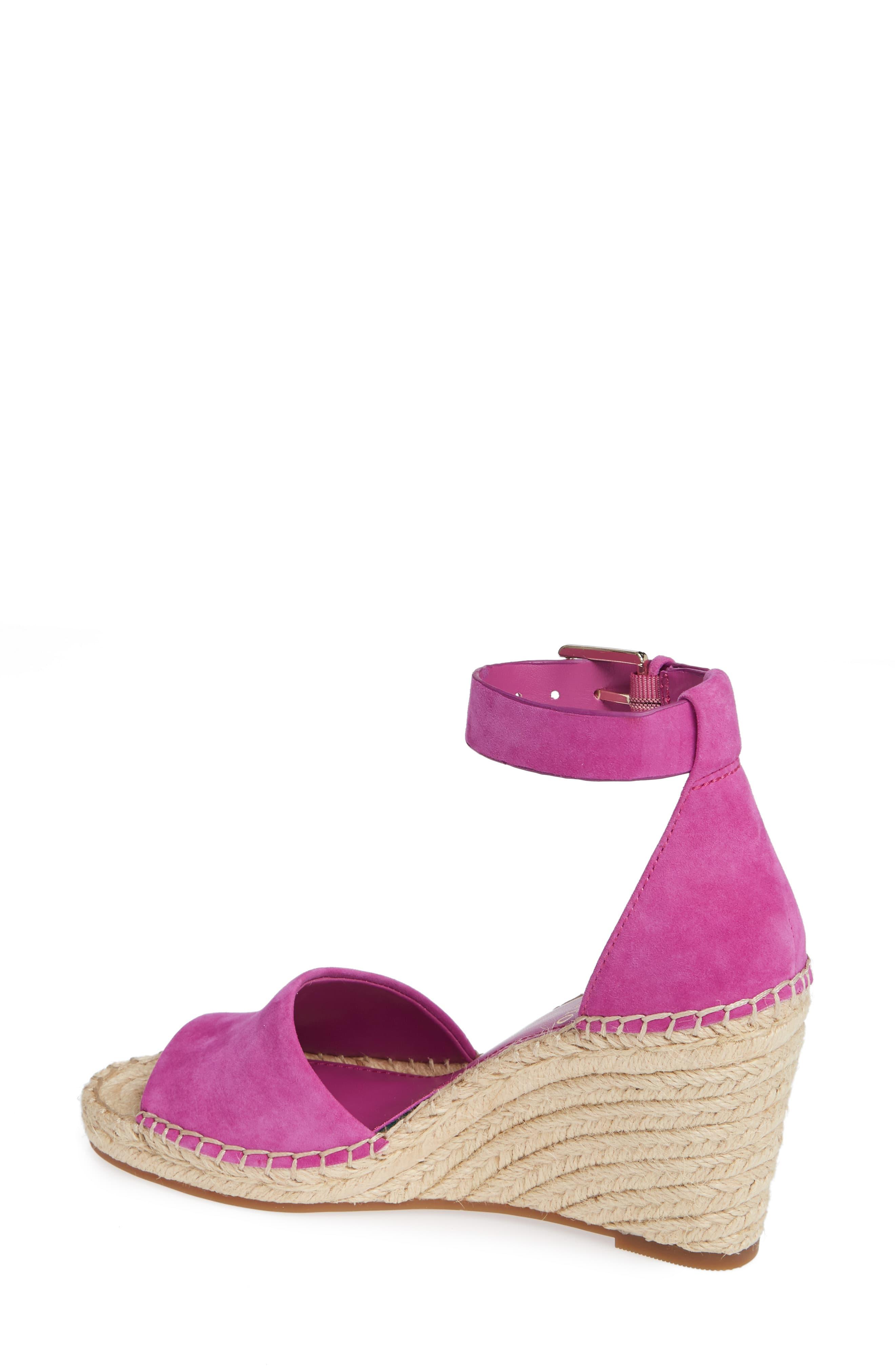 vince camuto pink suede shoes