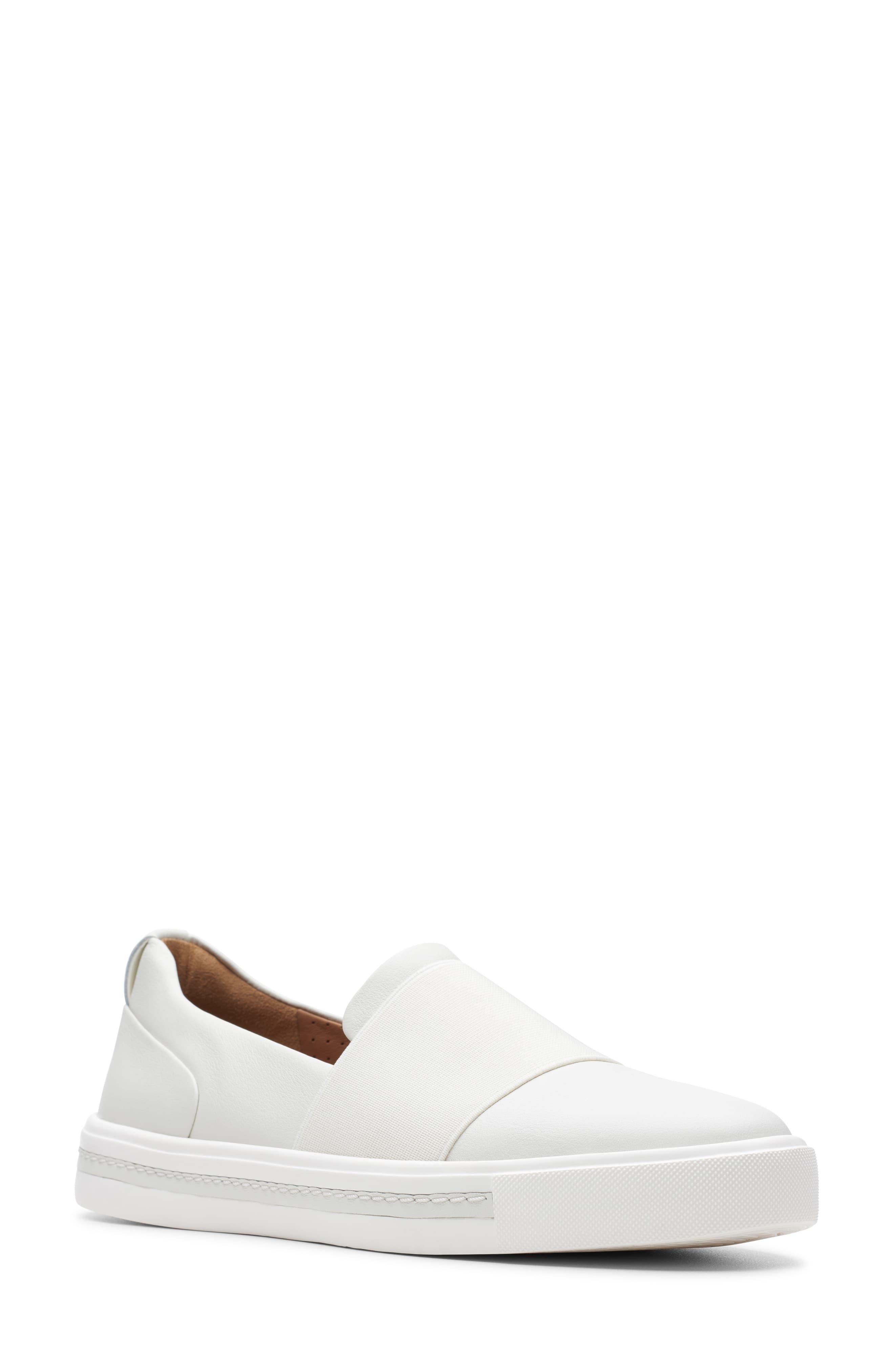 clarks un maui strap sneaker