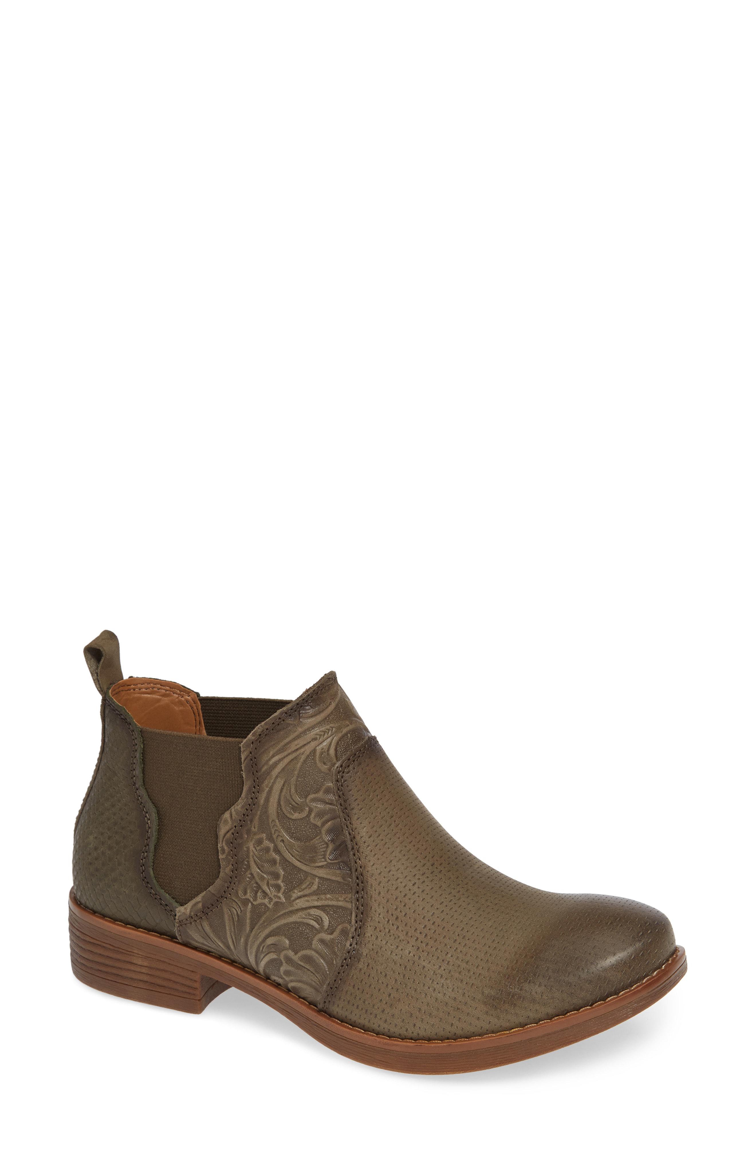 born tenny chelsea boot