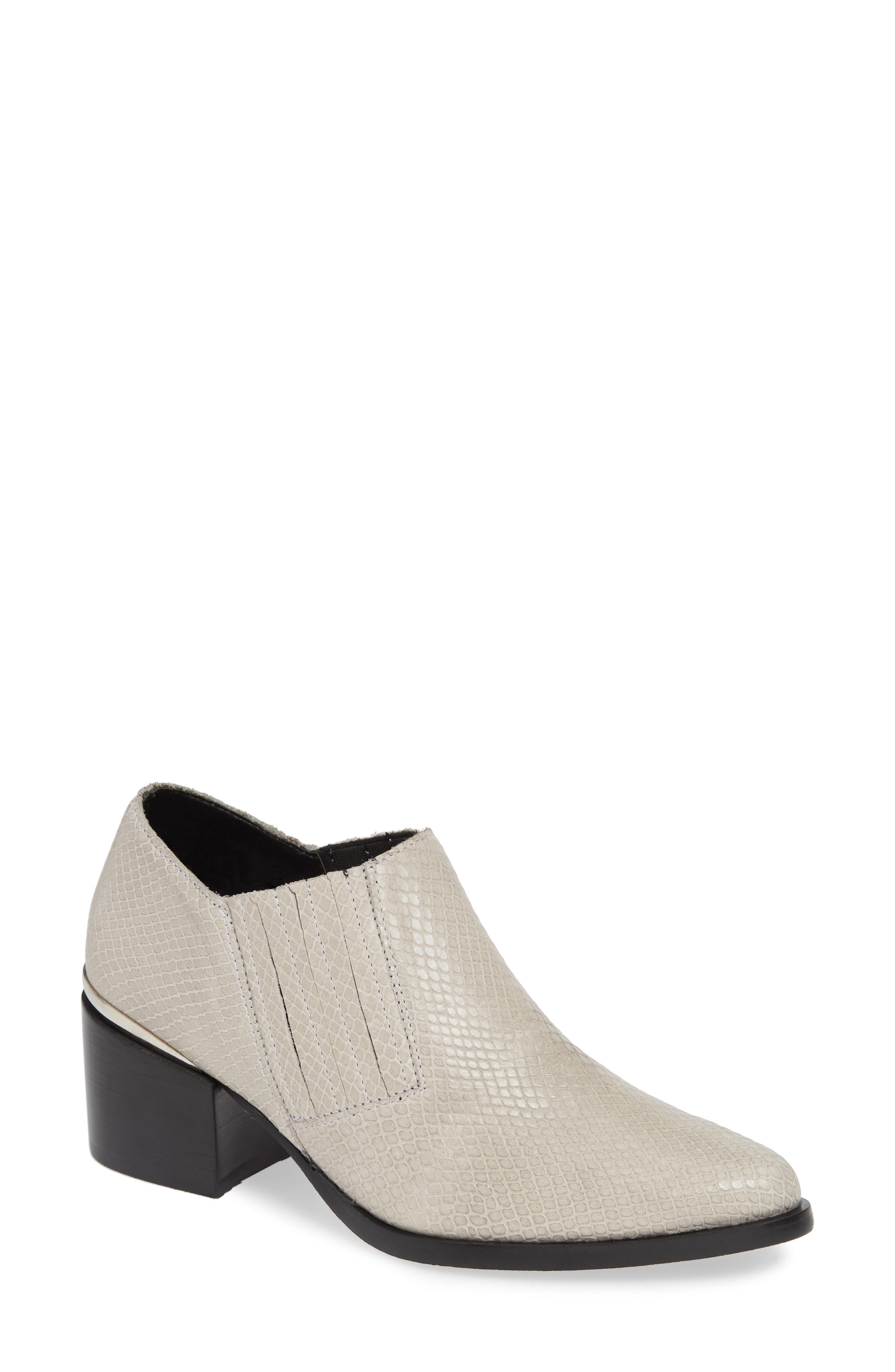 steve madden korral bootie