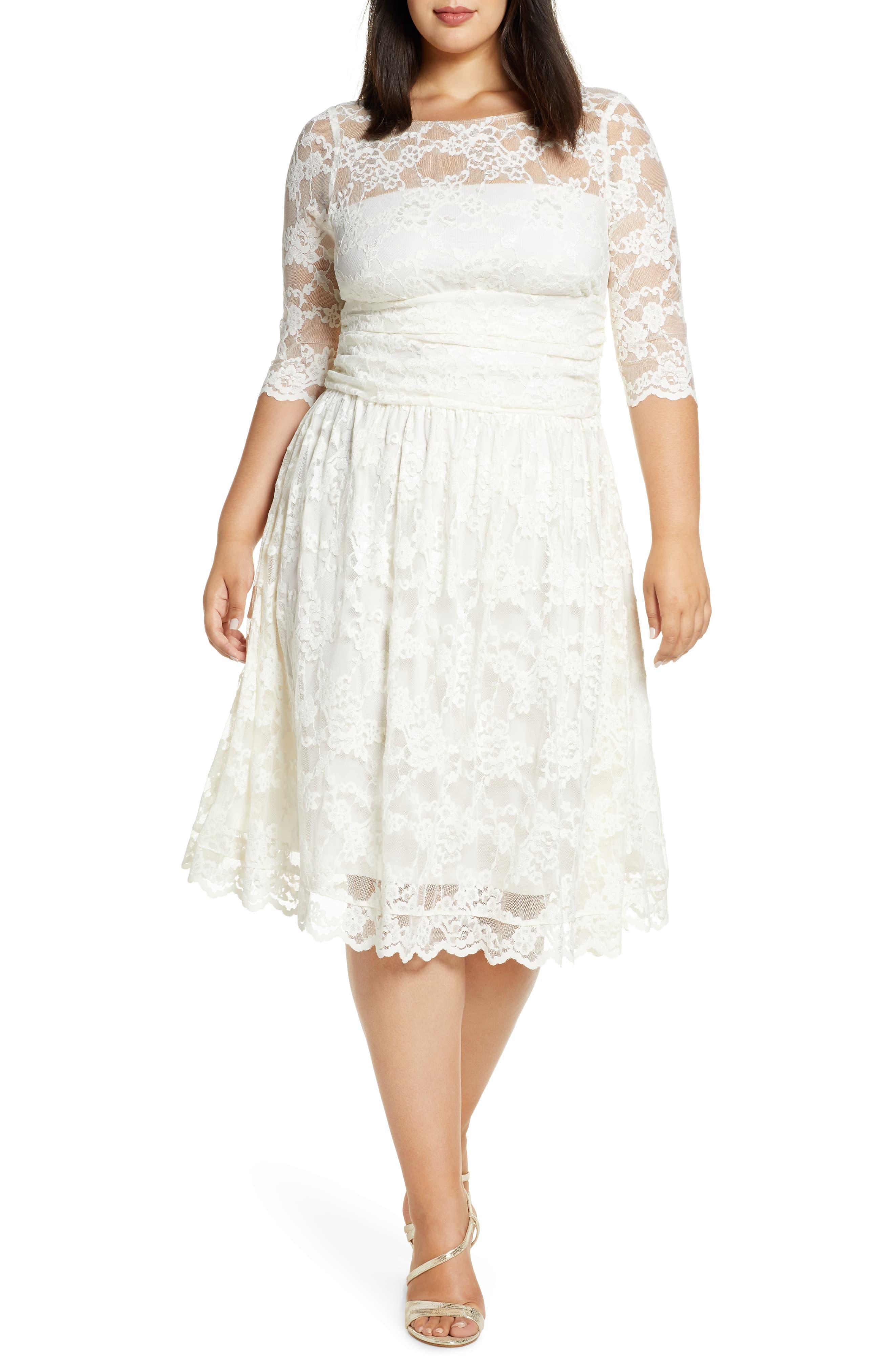 kiyonna aurora lace wedding dress