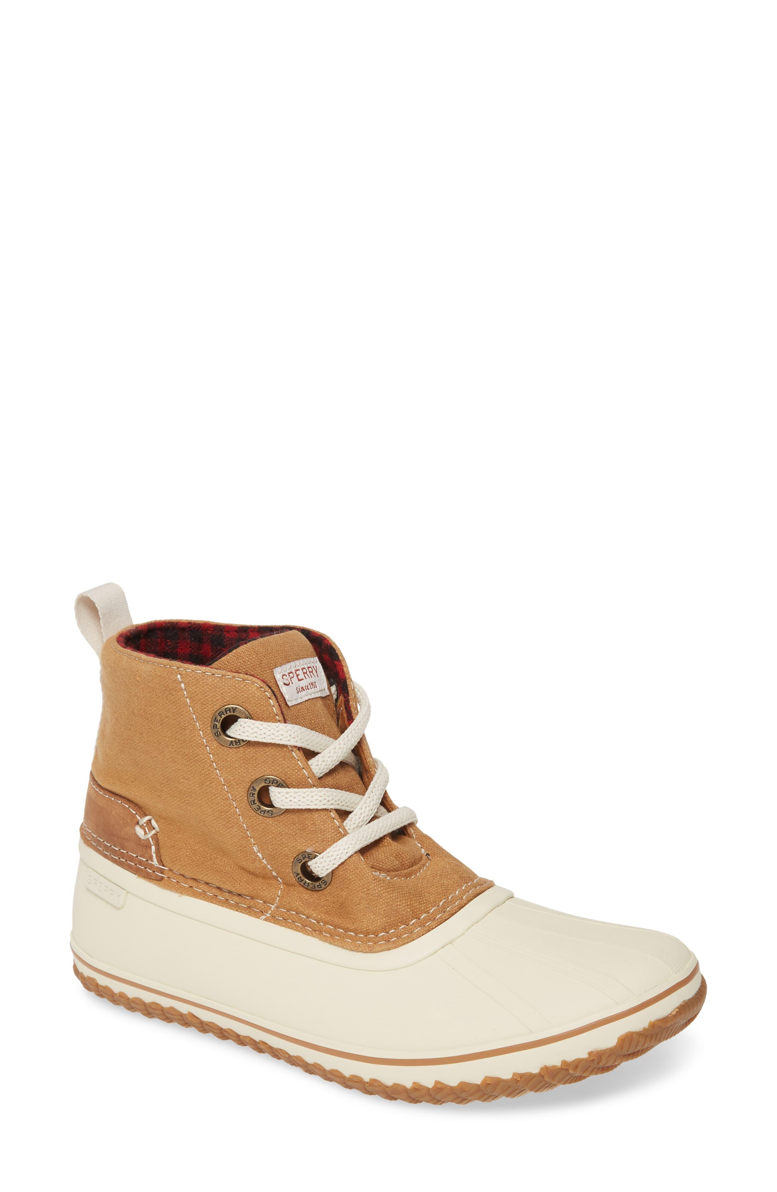 sperry schooner chukka duck boot