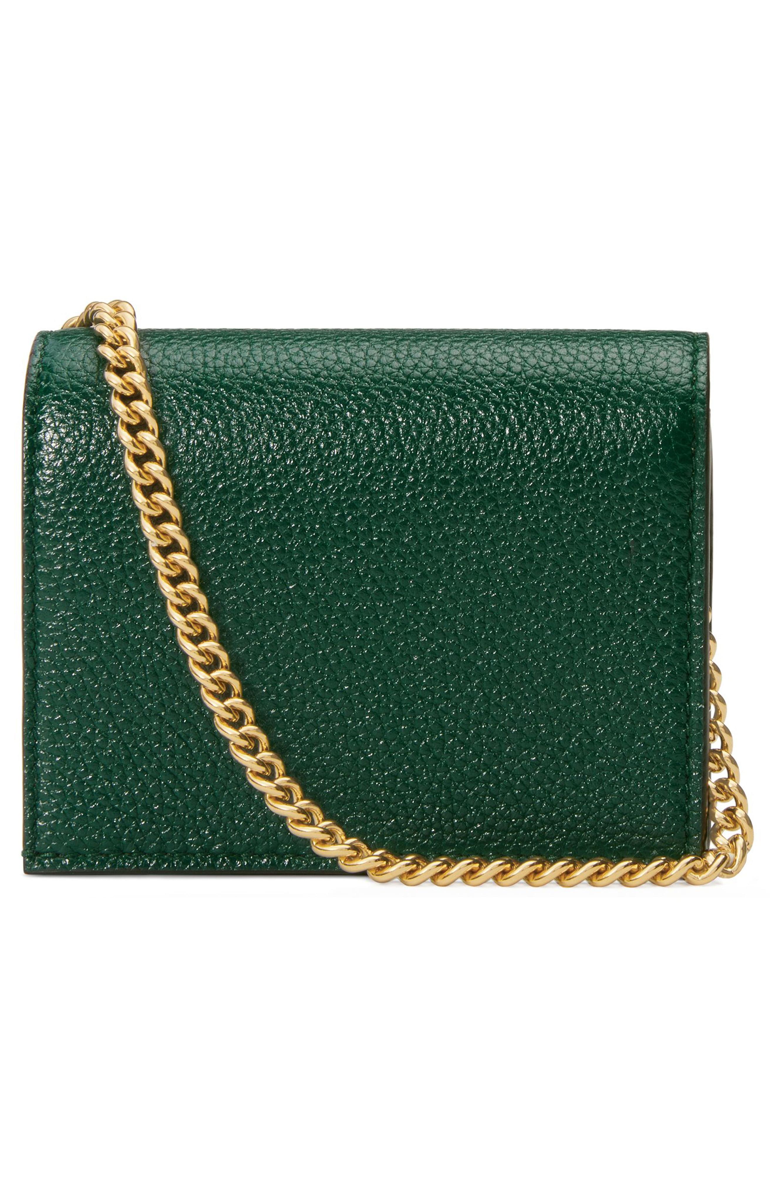 zumi 655 leather wallet on a chain