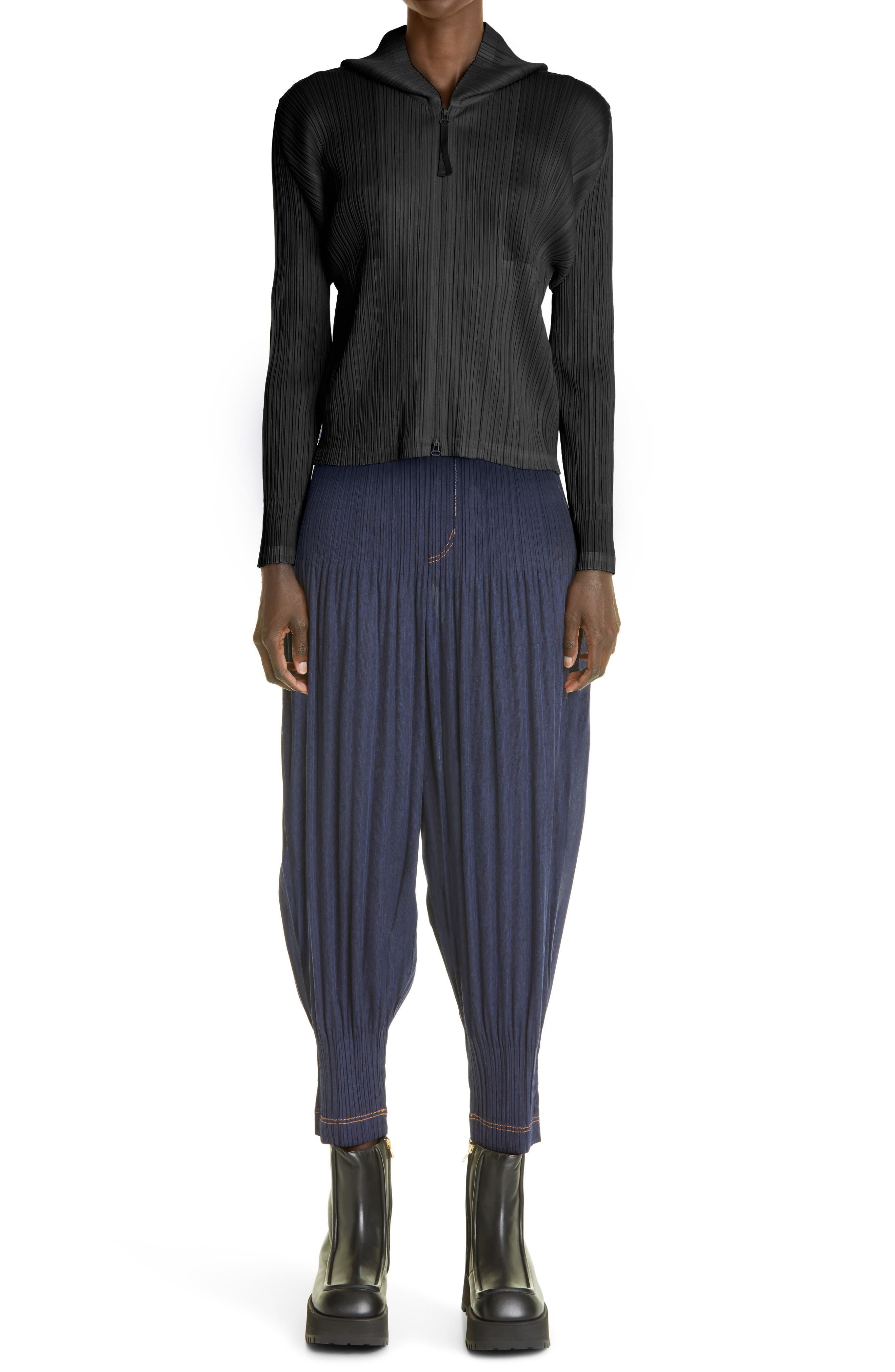 Pleats Please Issey Miyake Pleated Zip Front Jacket in Black | Lyst
