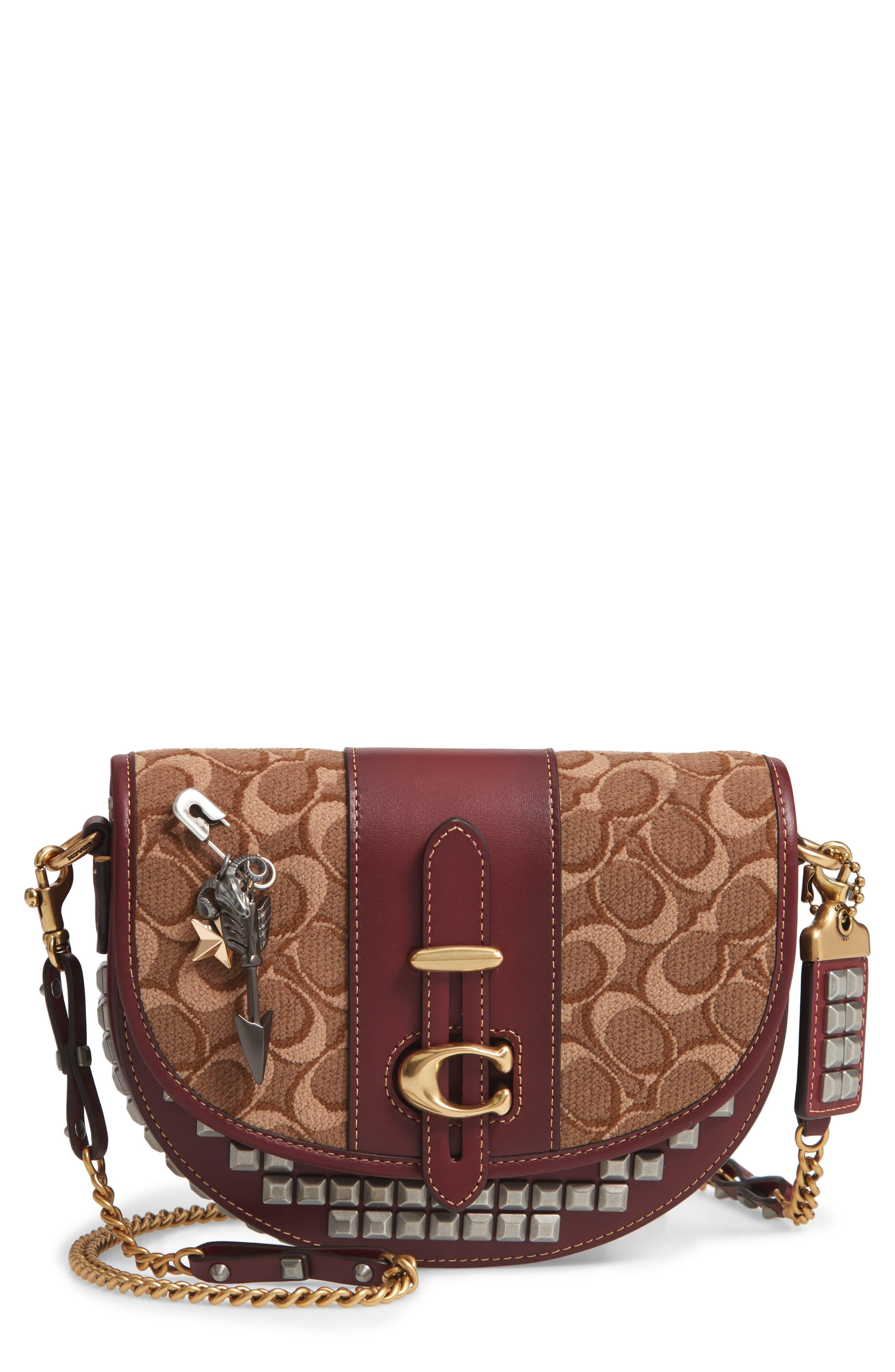 coach swinger bag in signature jacquard brown