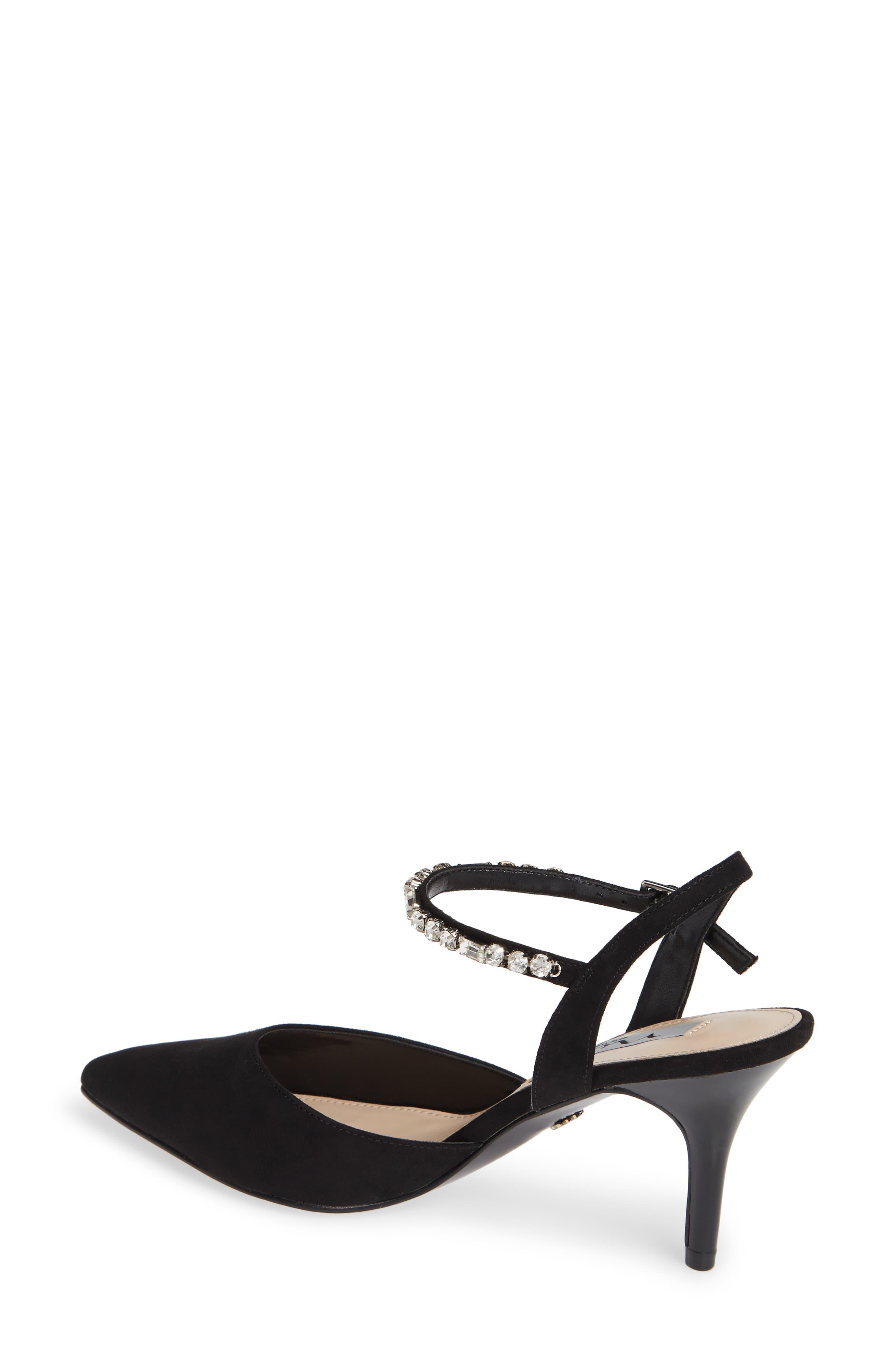 nina tonya pointy toe pump