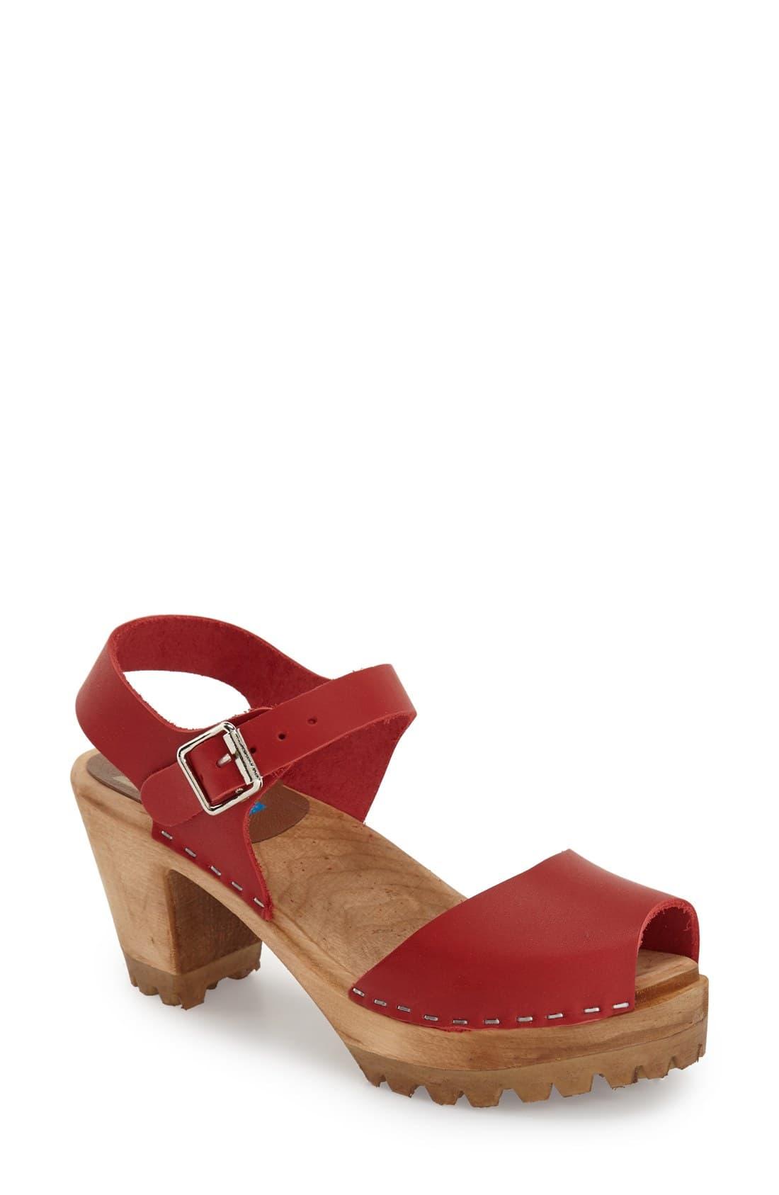 MIA 'greta' Clog Sandal in Red | Lyst