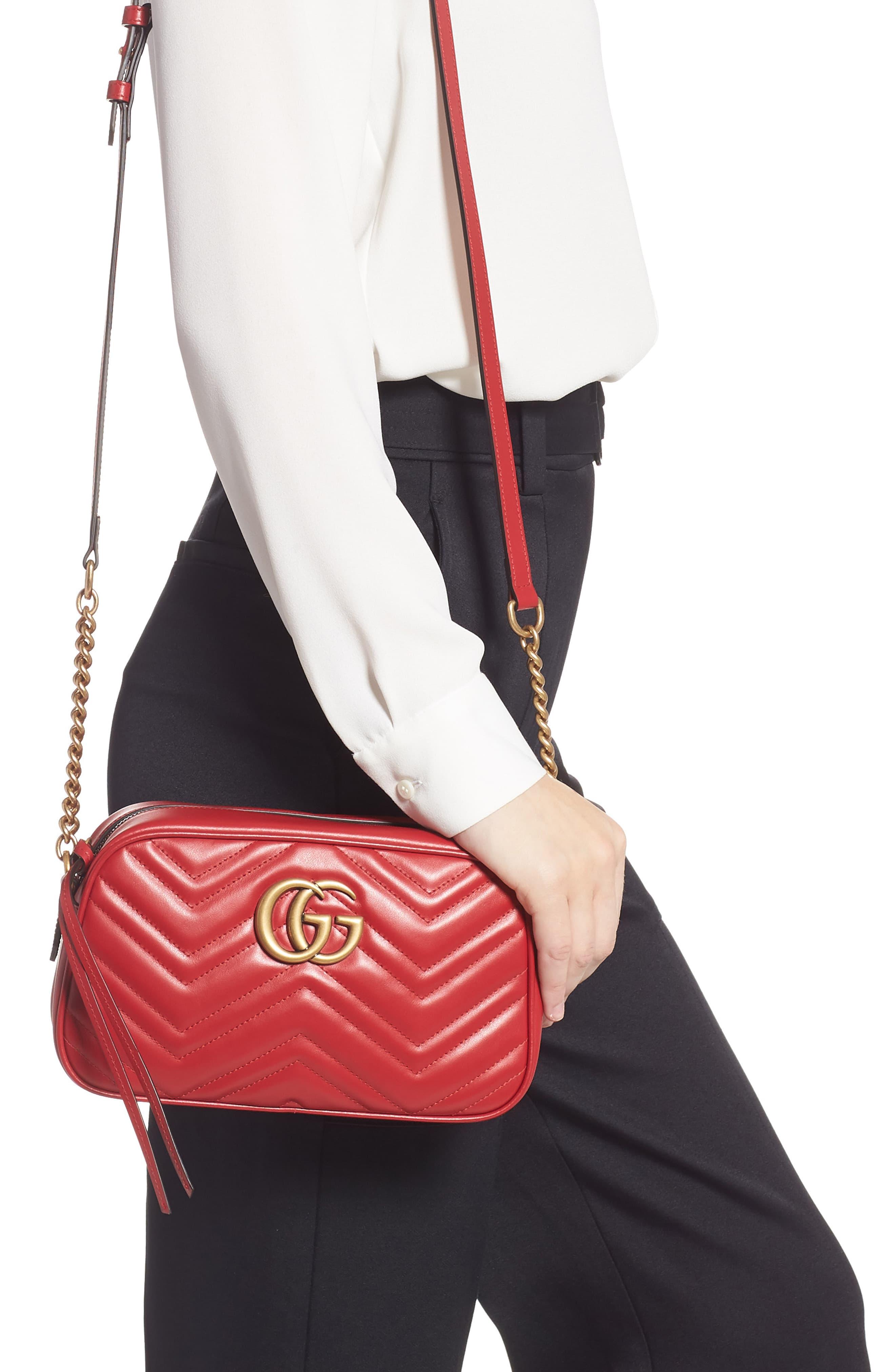 gucci marmont camera bag red