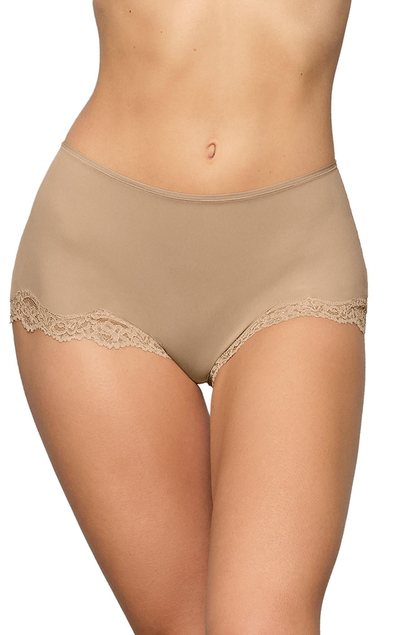 Skims Fits Everybody Lace Boyshorts in Natural