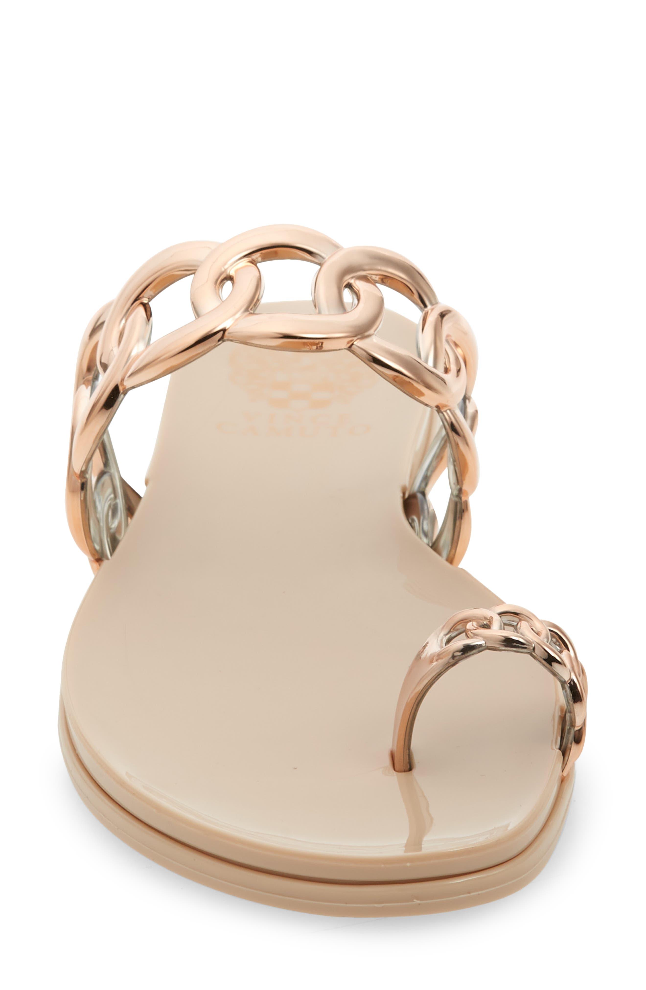 Vince Camuto Emagenta Toe Loop Sandal In Rosegold At Nordstrom Rack in  Natural | Lyst