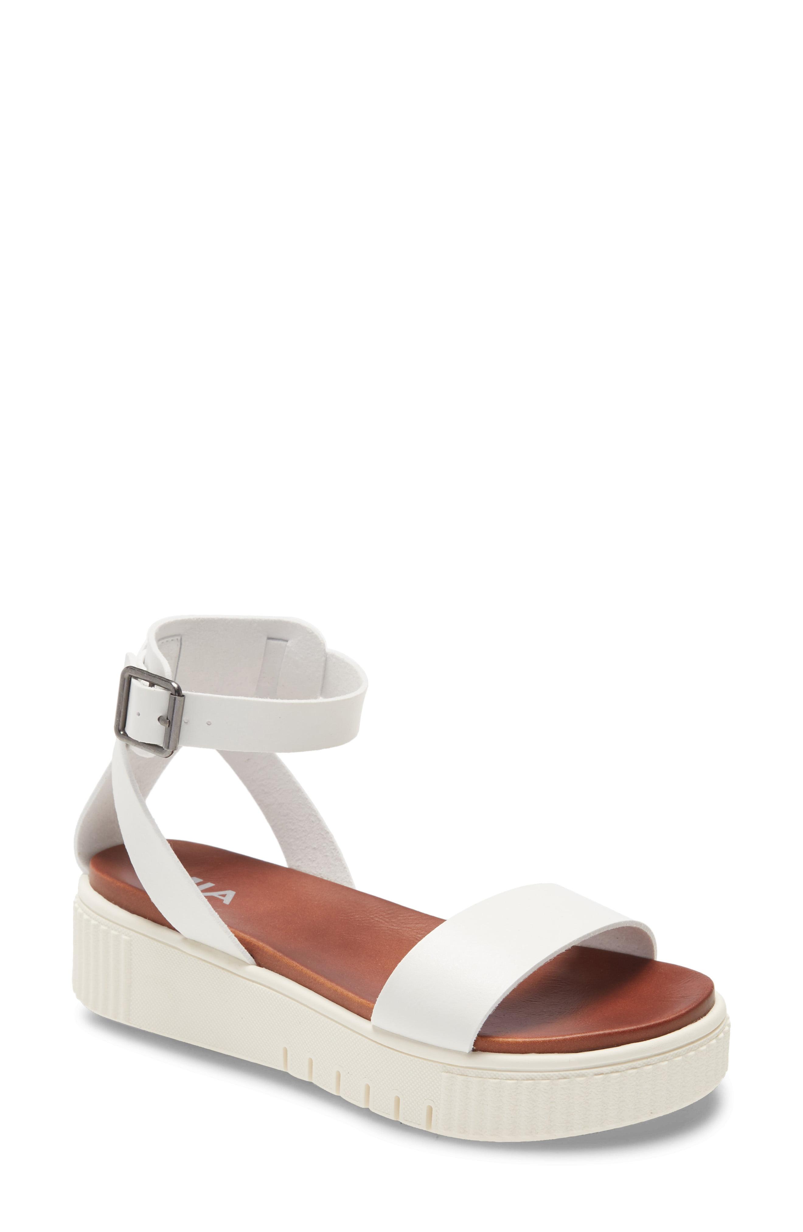 mia lunna platform ankle strap sandal